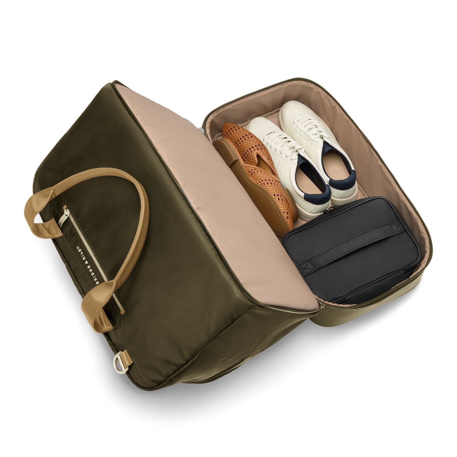 PD280-7_Interior_Shoe Compartment.jpg