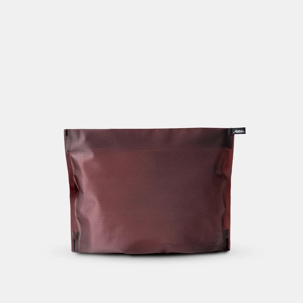 1_FPZ_GARNET_240grey.jpg