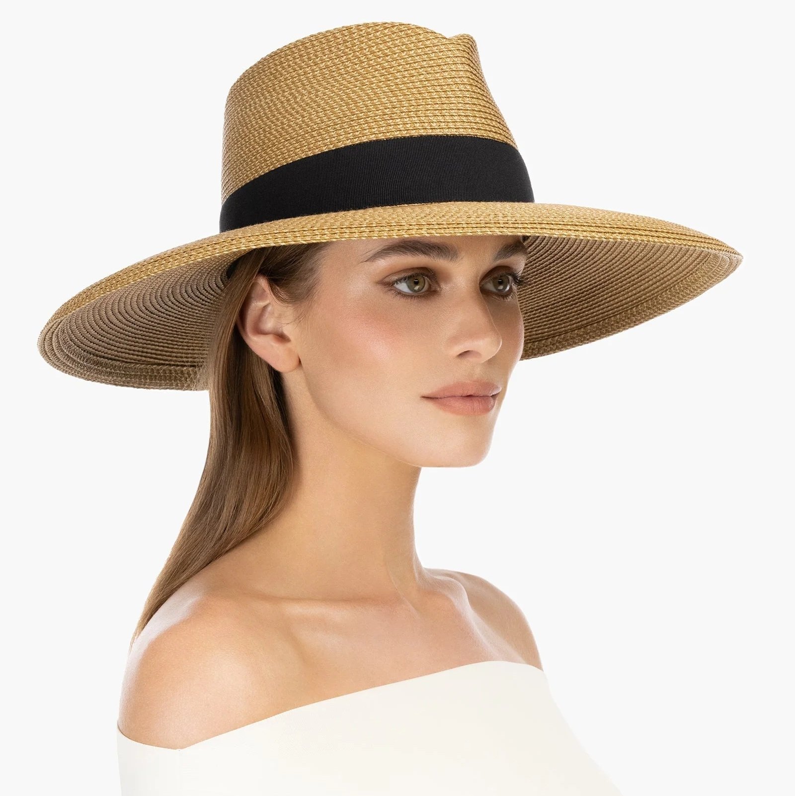 SS22_13801_DAPHNE_NATURAL_BLACK_LEADcopy_641b8de1-f031-4e31-856b-2ff0d803901a_3000x.jpg