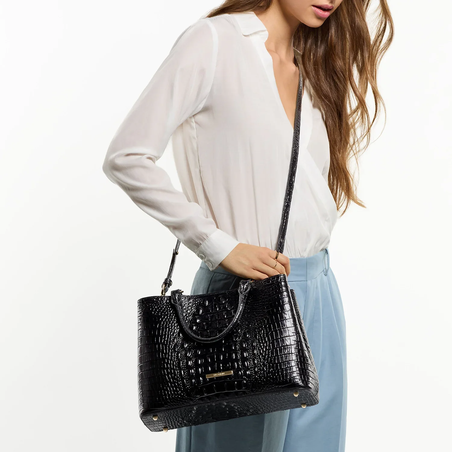1099-SMALL_DENISE-11-Black-Melbourne-On-Figure-3_2000x.webp