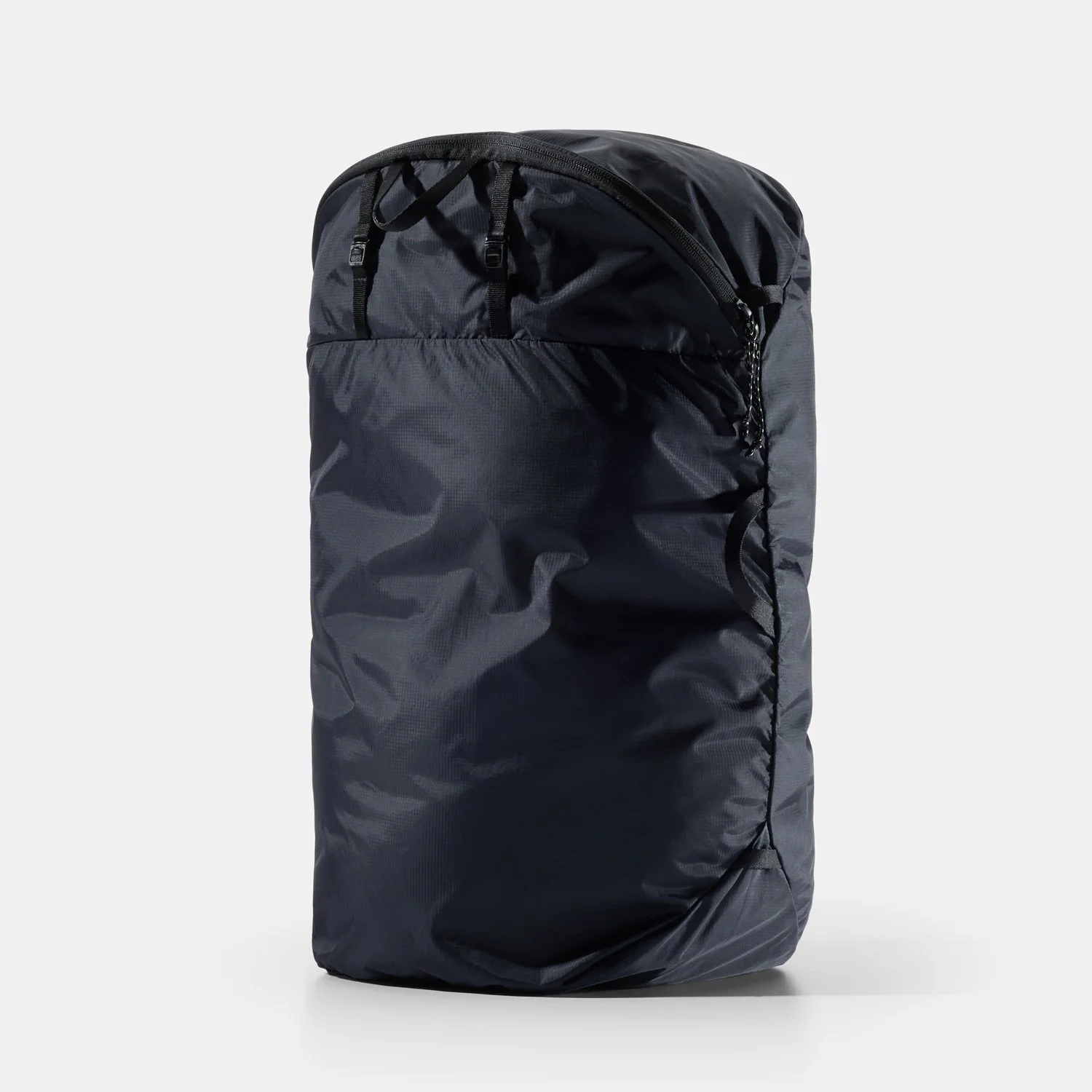MATLB1001BK_Matador_Laundrybag_2a.jpg (Copy)