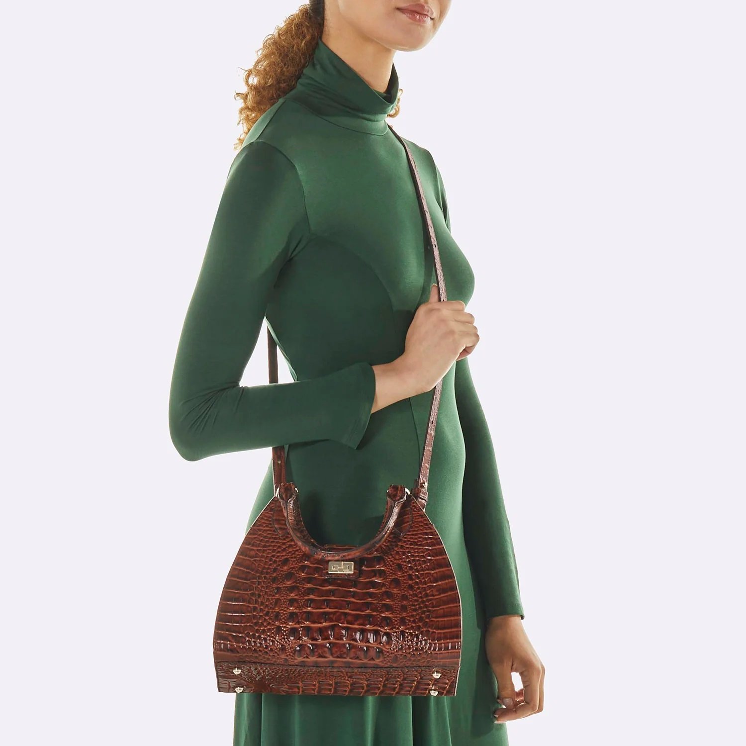V18-Adrian_Pecan_On_Figure_2_1536x.jpg