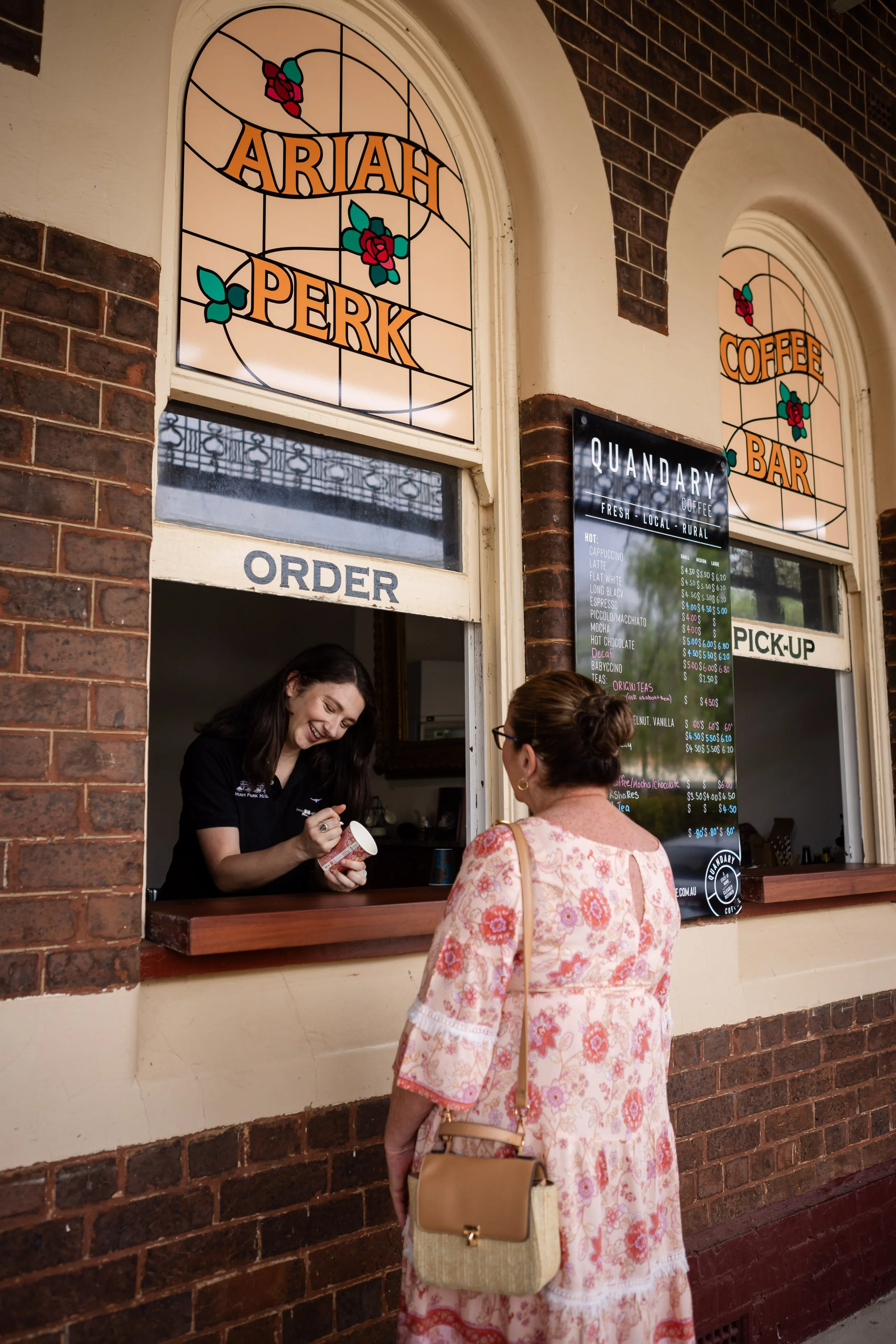 Ariah Park Hotel and Cafe 