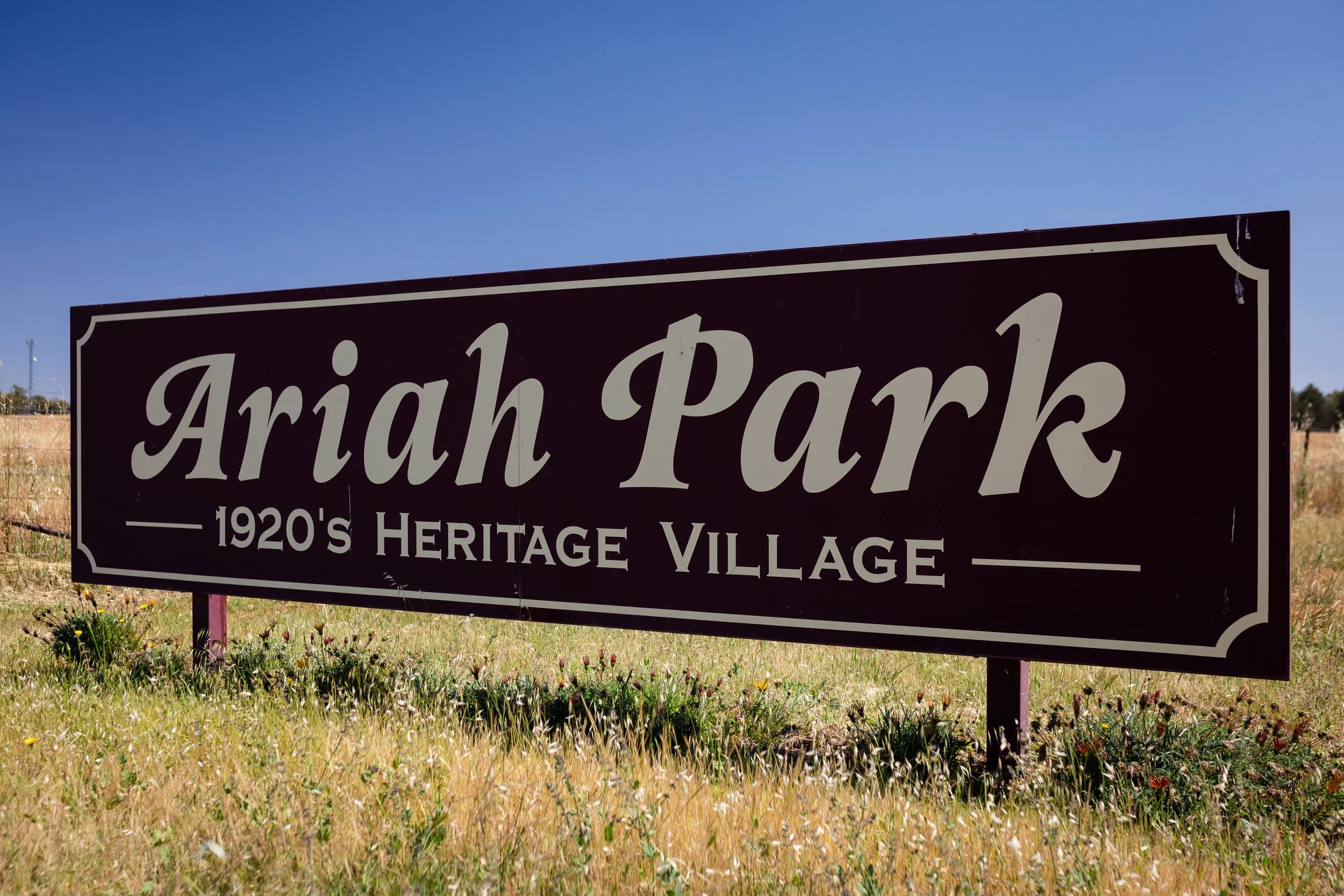 Ariah Park Hall Markets &amp; Community Garage Sale
