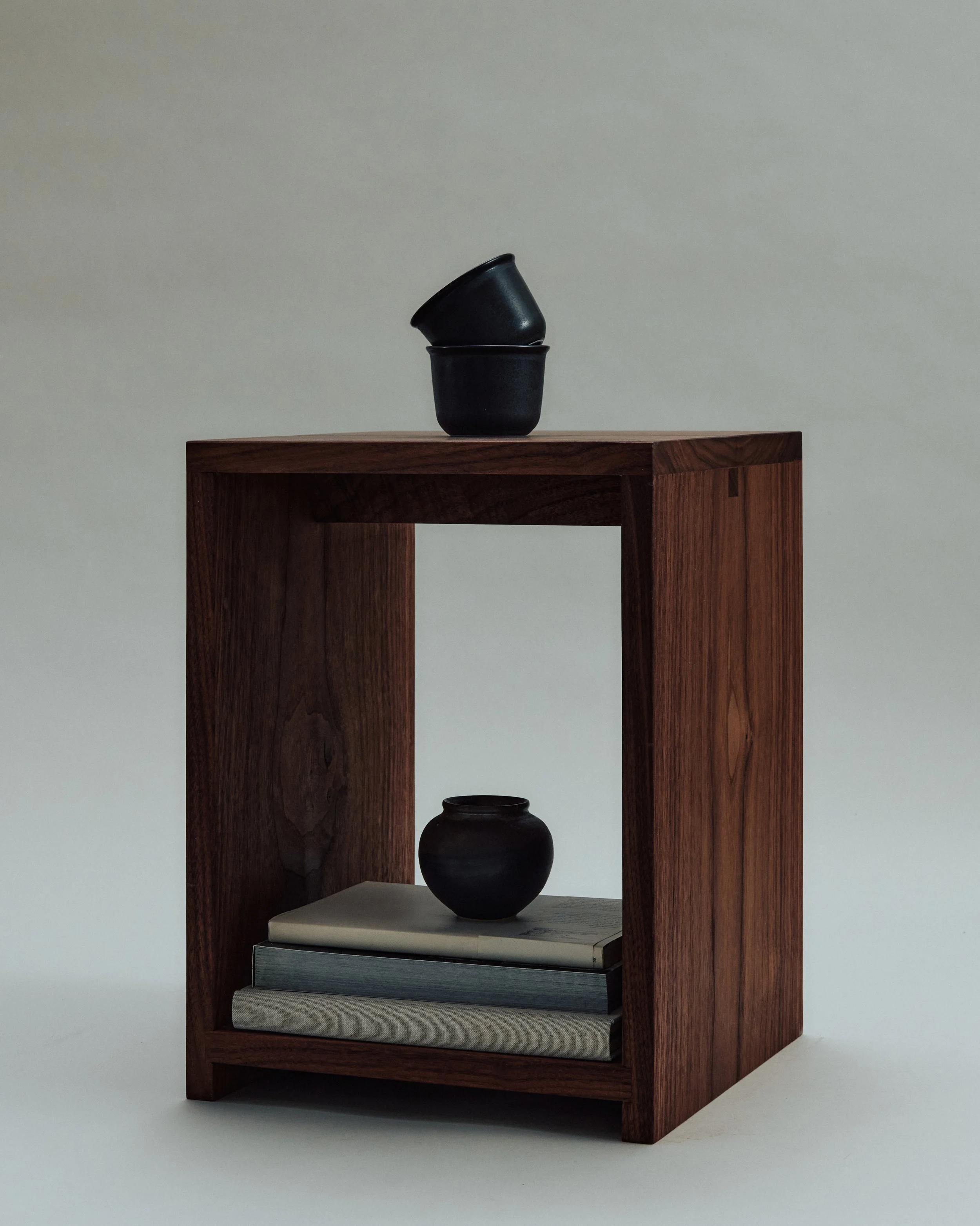 Habiling - Walnut