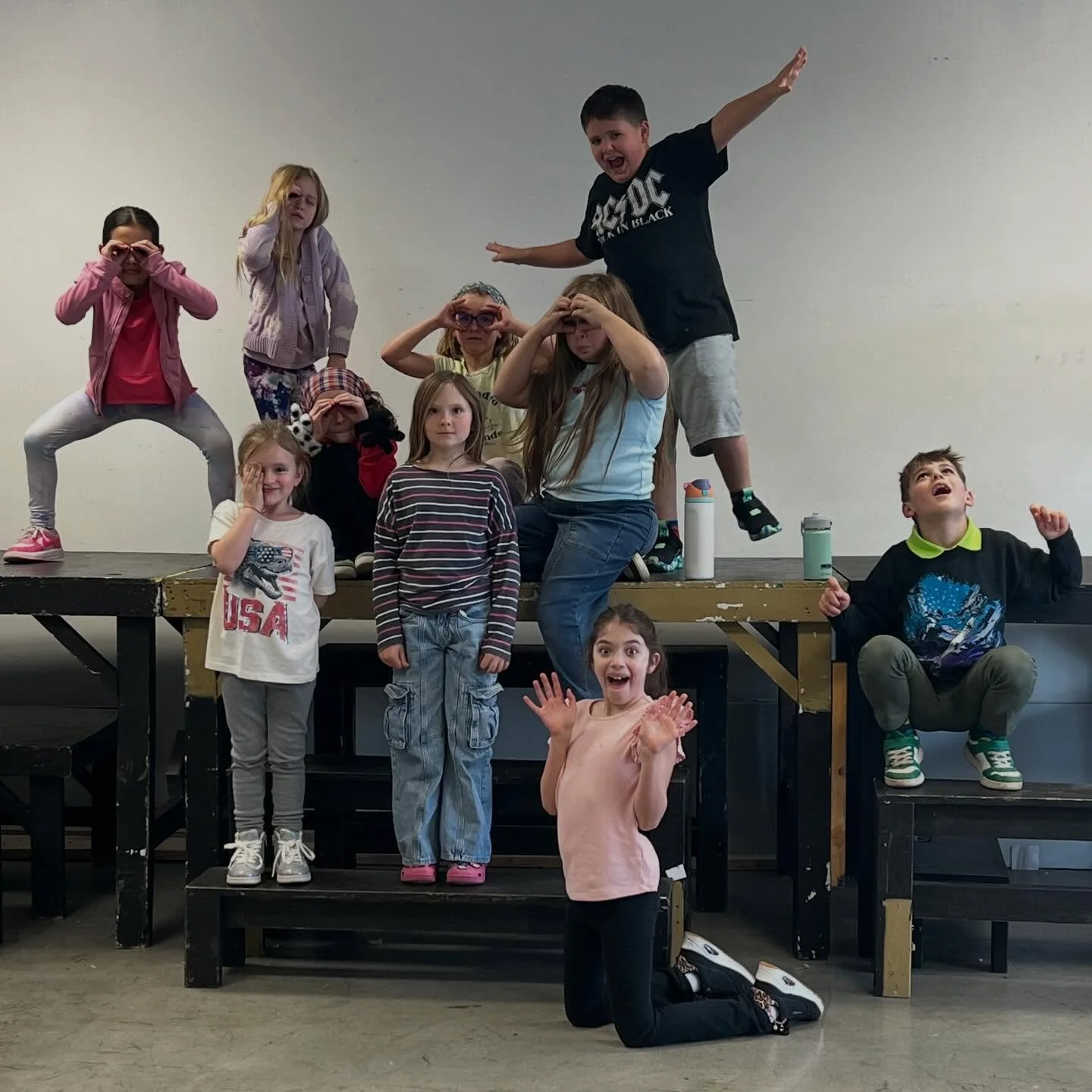 Make a picture! One of our favorite beginning acting games, and our Kids Theatre Club makes it look so good! 🤩 

We play this game along with TONS of others all summer long; join us for camps! 

Registration is open now!! But if you want to save up 
