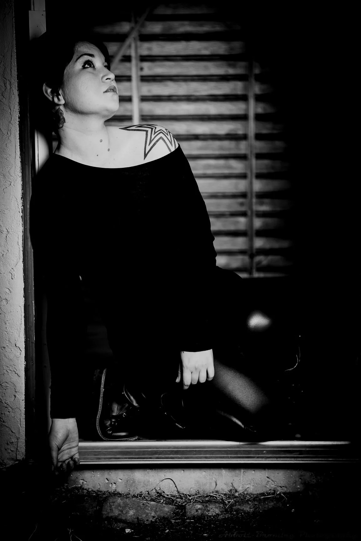Sugar_Relics-Cant_Stay_Awake-Serafine_MG_8202-2.jpg