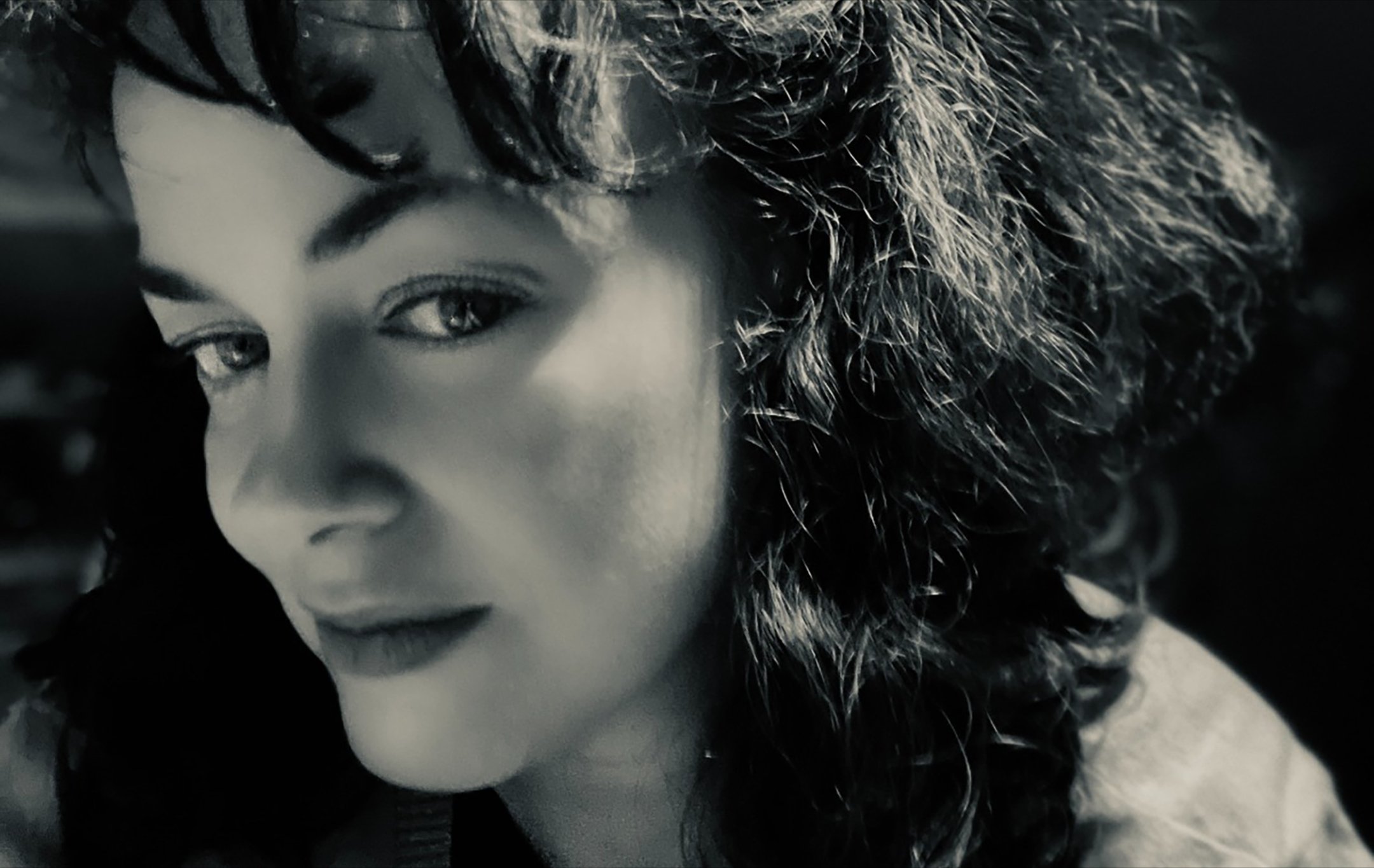 mUmbo “Don't Even Mind The Rain”