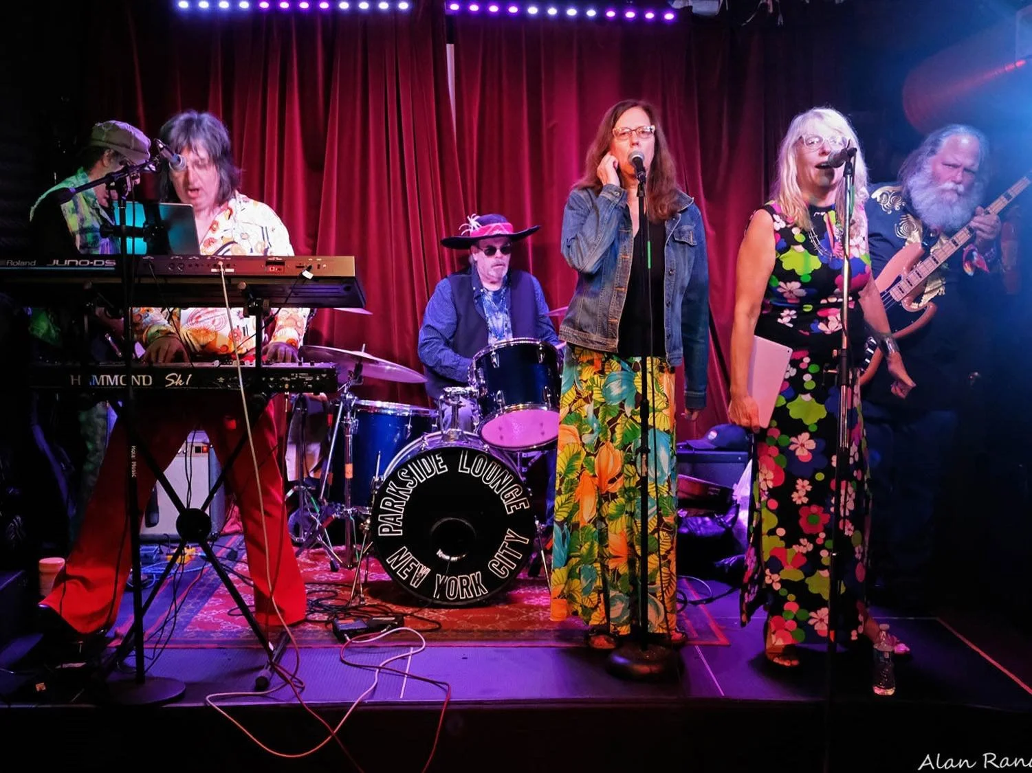 Mad Painter Want Rock Songs to Feel Like Events Again