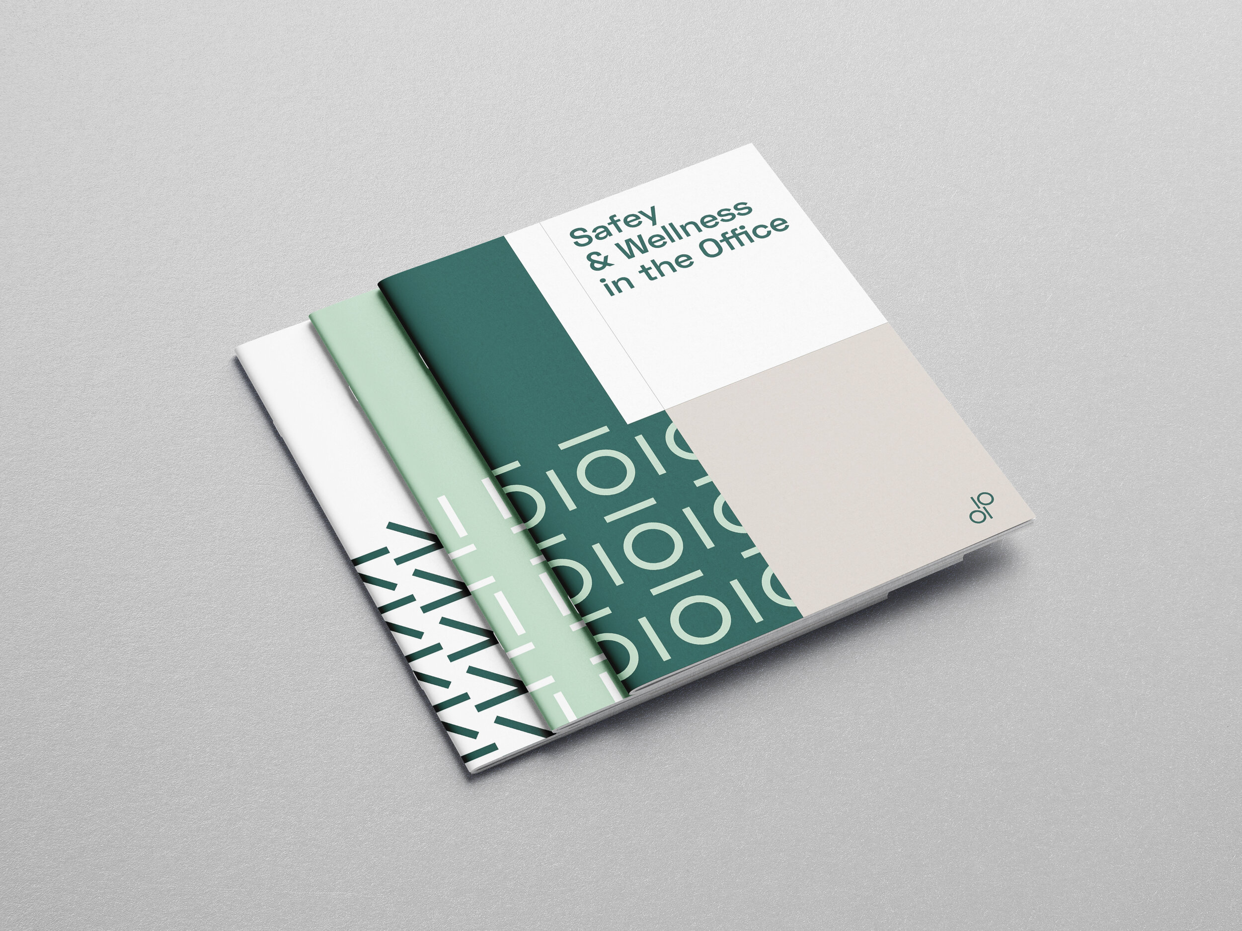 Free_Letter_Catalog_Mockup_02.jpg