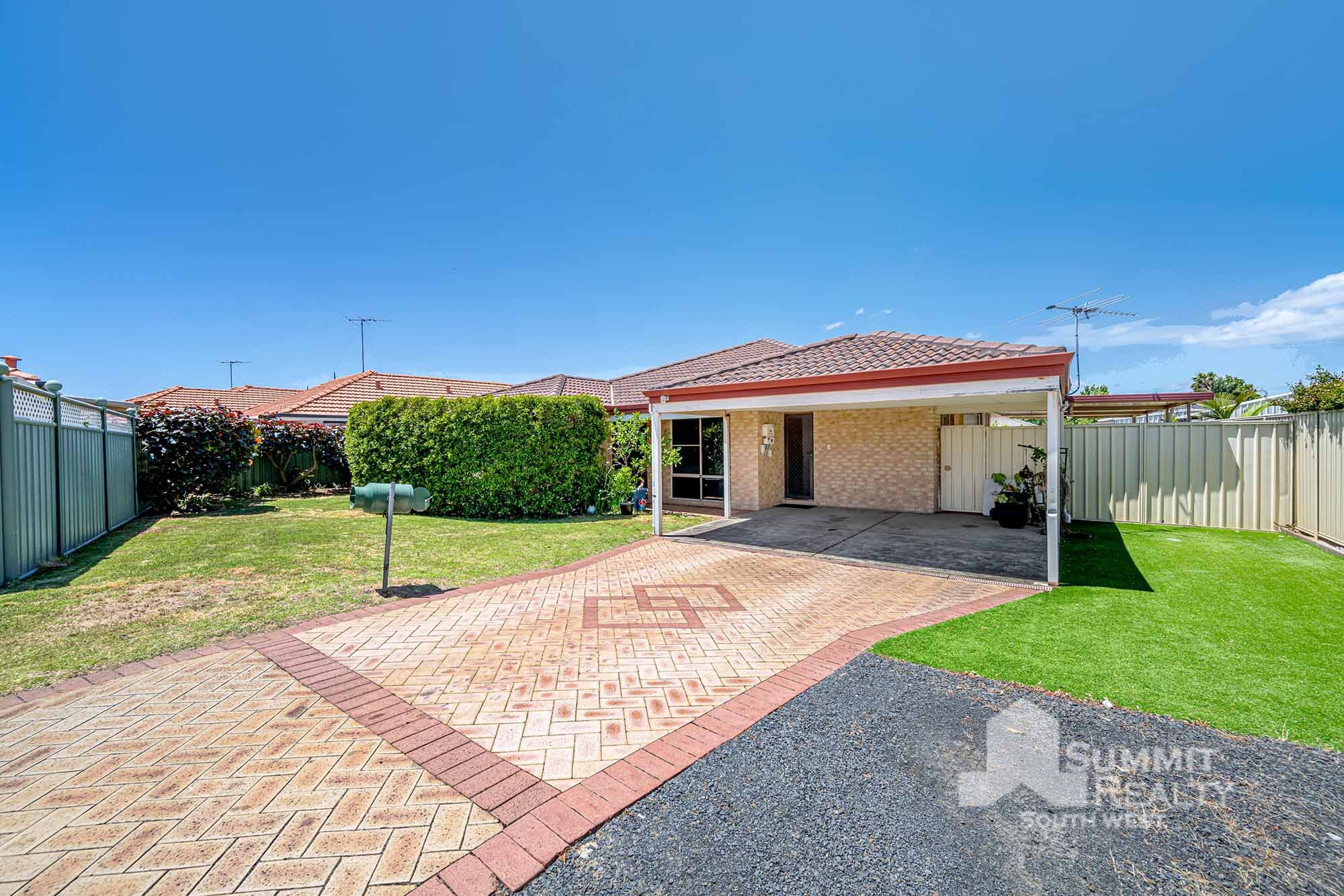 26 Blue Wren Drive, Eaton