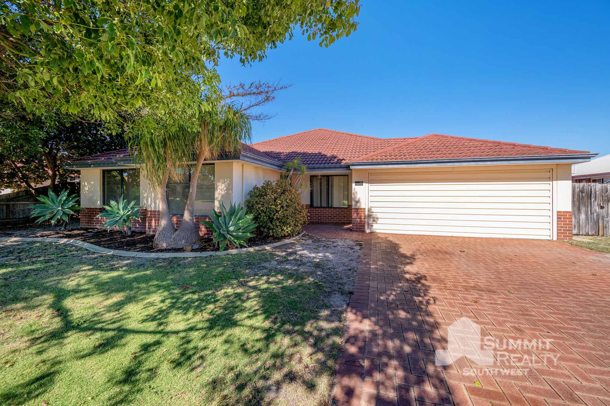 15 Burleigh Drive, Australind
