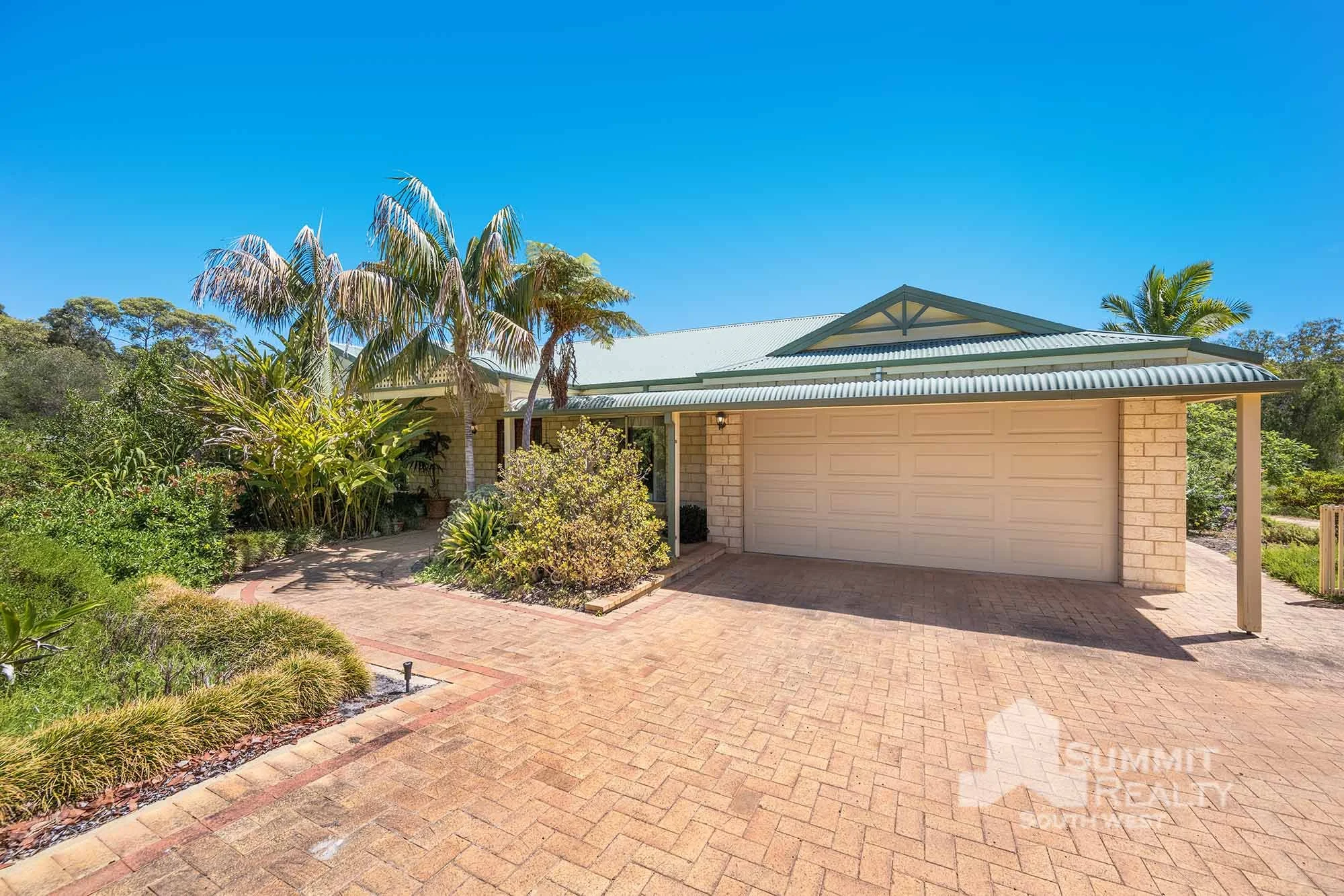 64 Nash Place, Donnybrook 