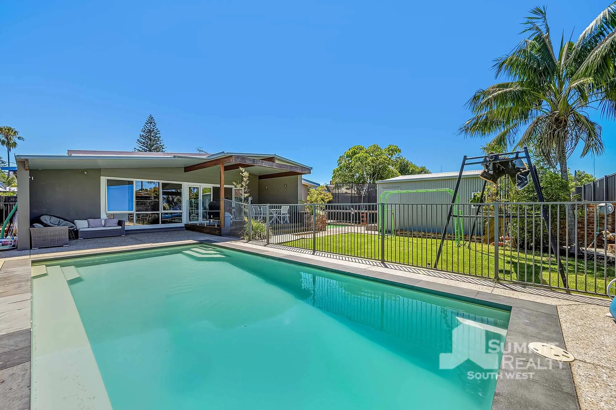 13 Timperley Road, South Bunbury 