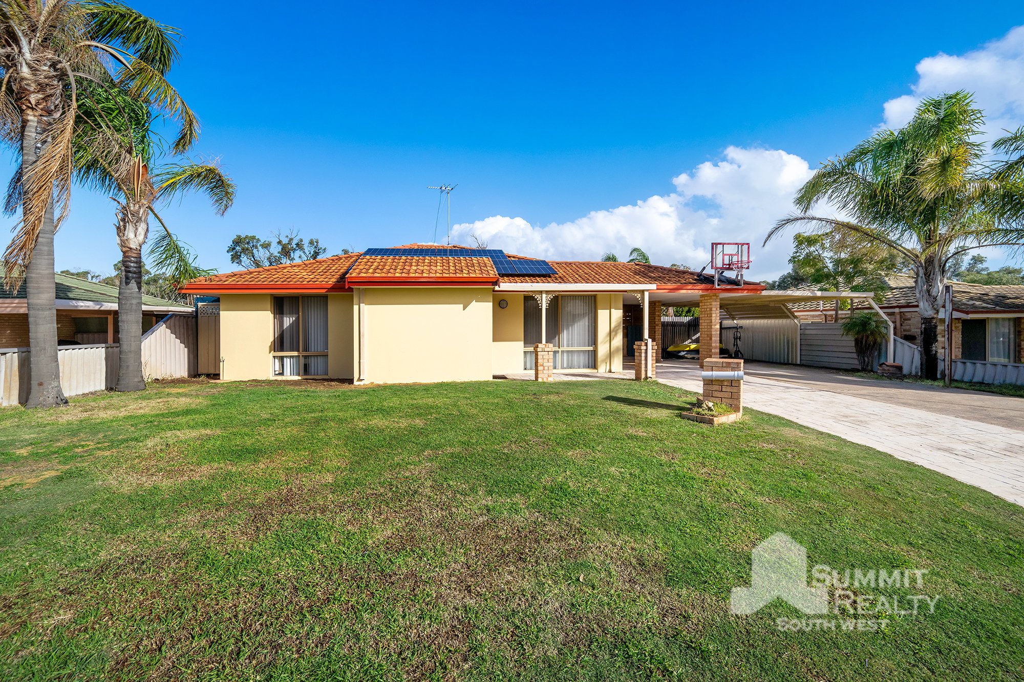 40 Pritchard Cross, Usher