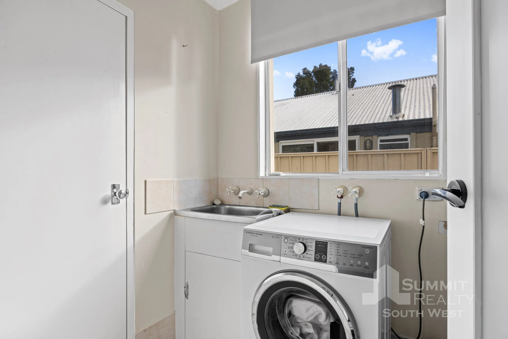 10 Solomon St_19.jpg