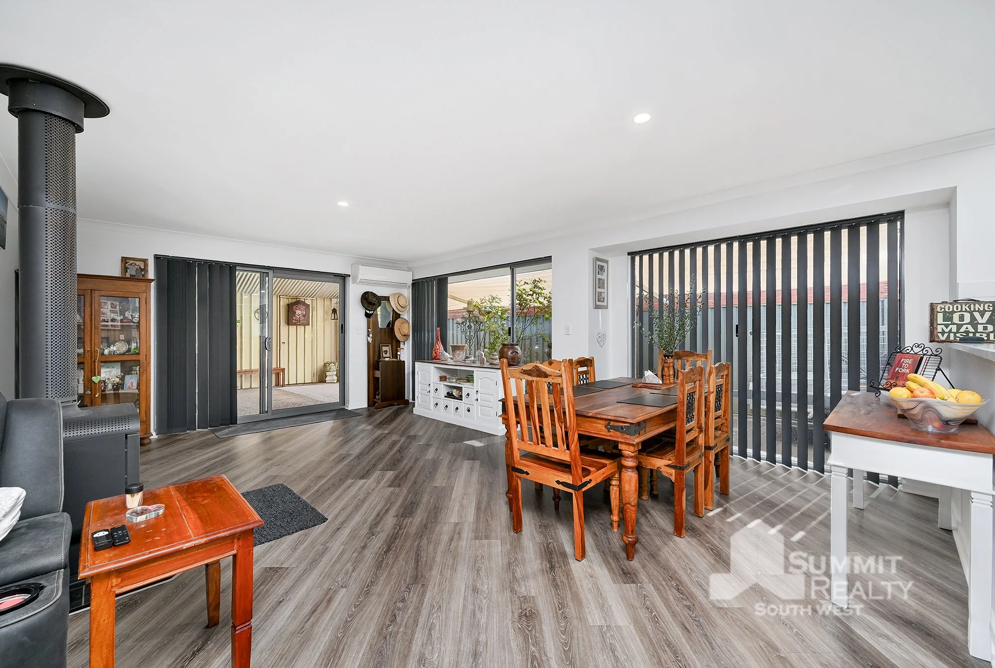 09.jpg