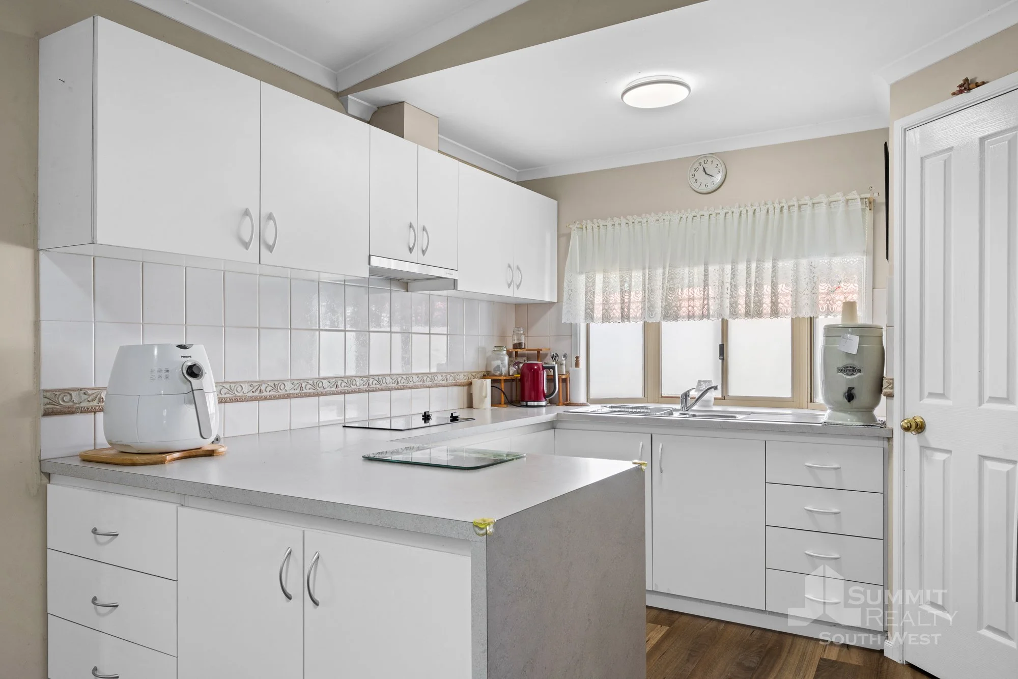 48 Riverside Caravan Park_12.jpg