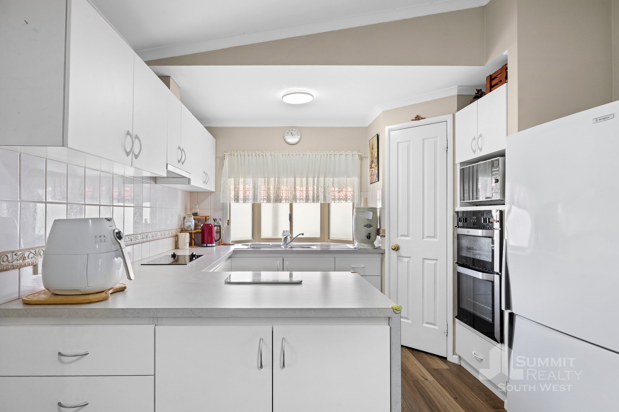 48 Riverside Caravan Park_13.jpg