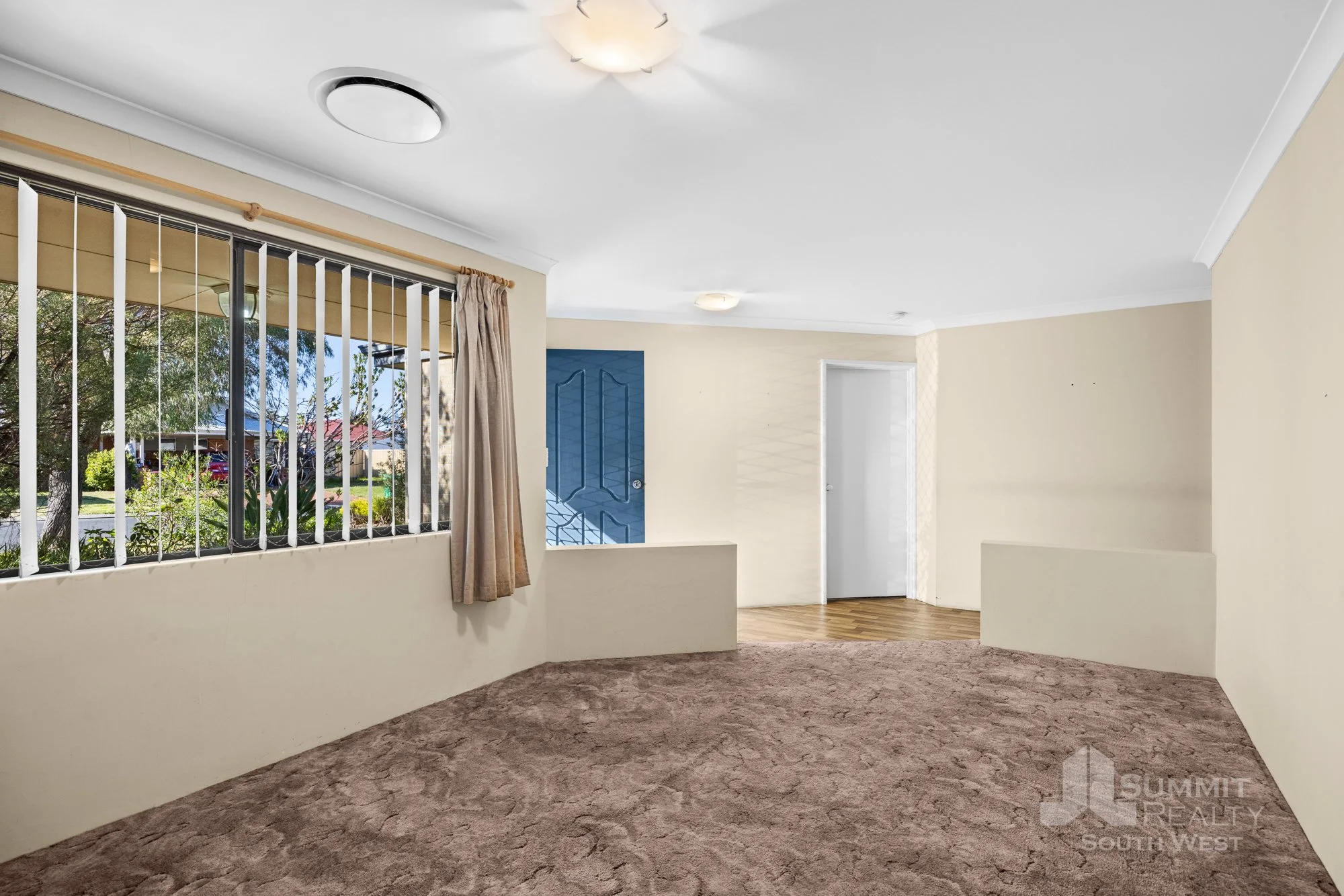 27 Blaxland Rd_3.jpg