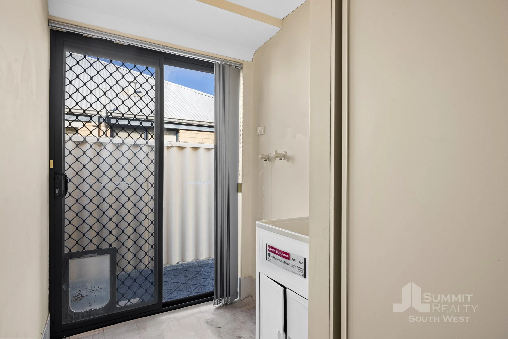 27 Blaxland Rd_10.jpg