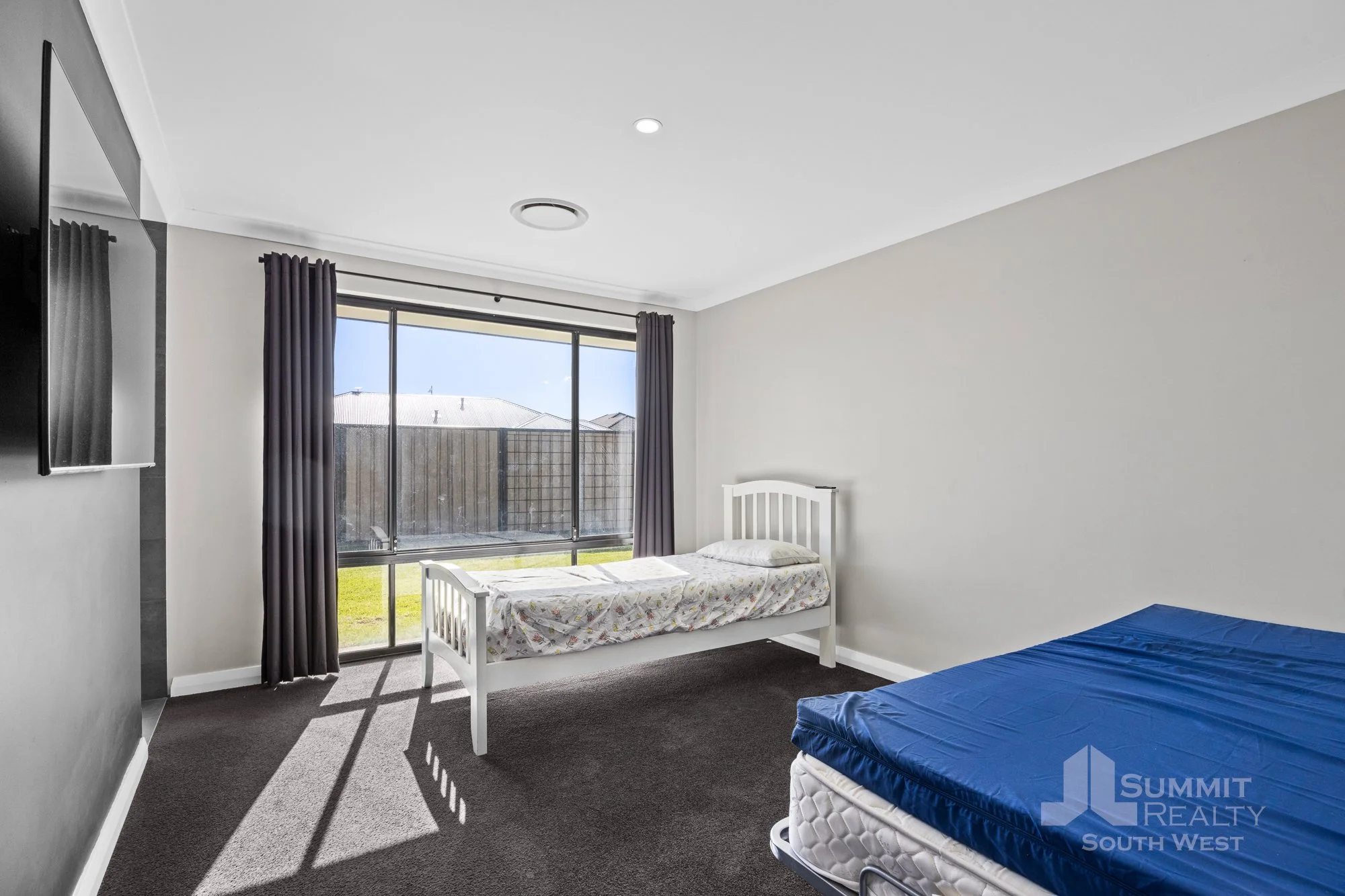 23 Groundlark Rd_6.jpg