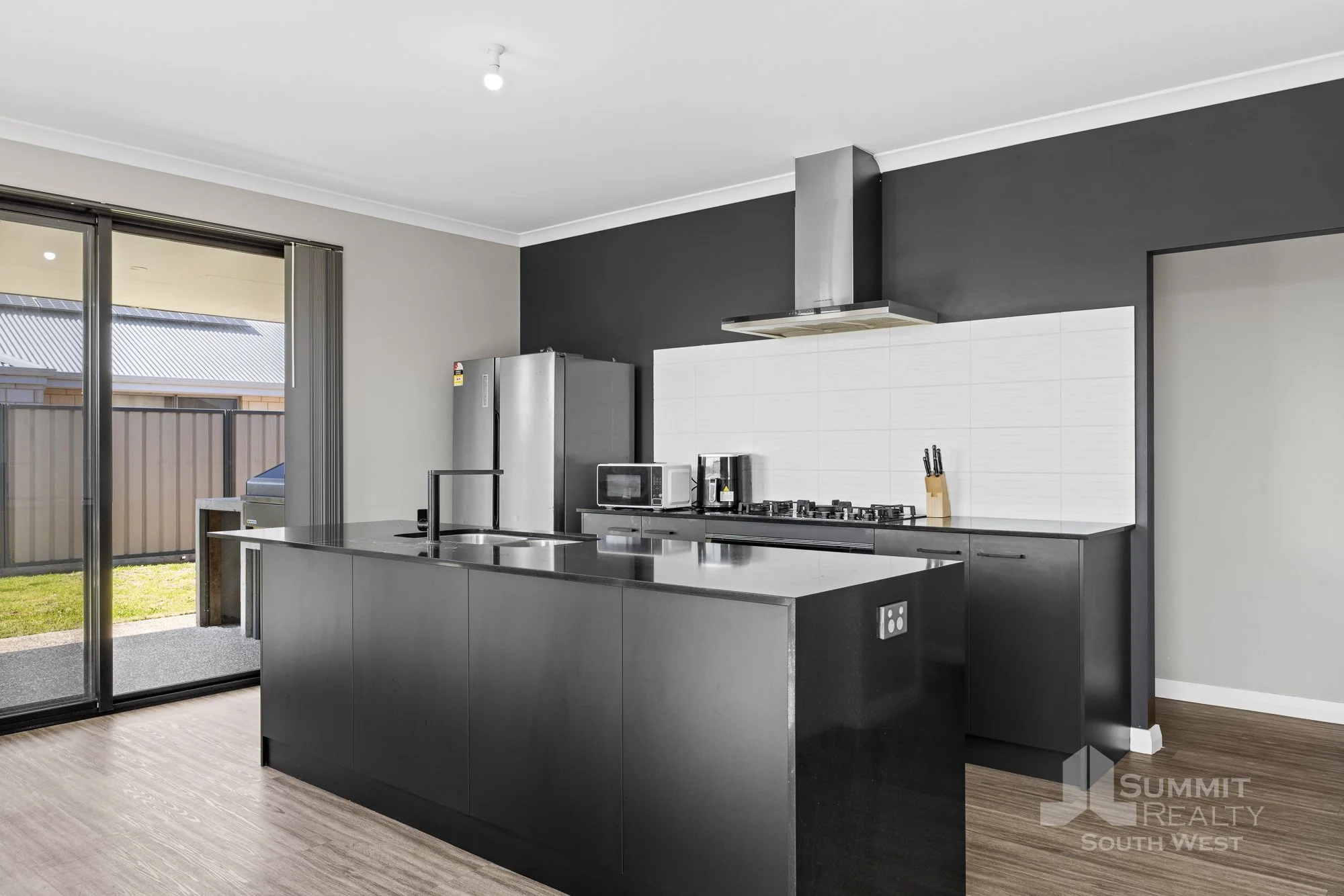 23 Groundlark Rd_12.jpg