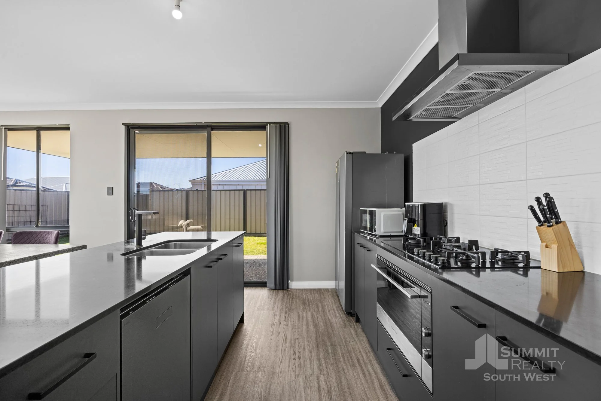 23 Groundlark Rd_16.jpg