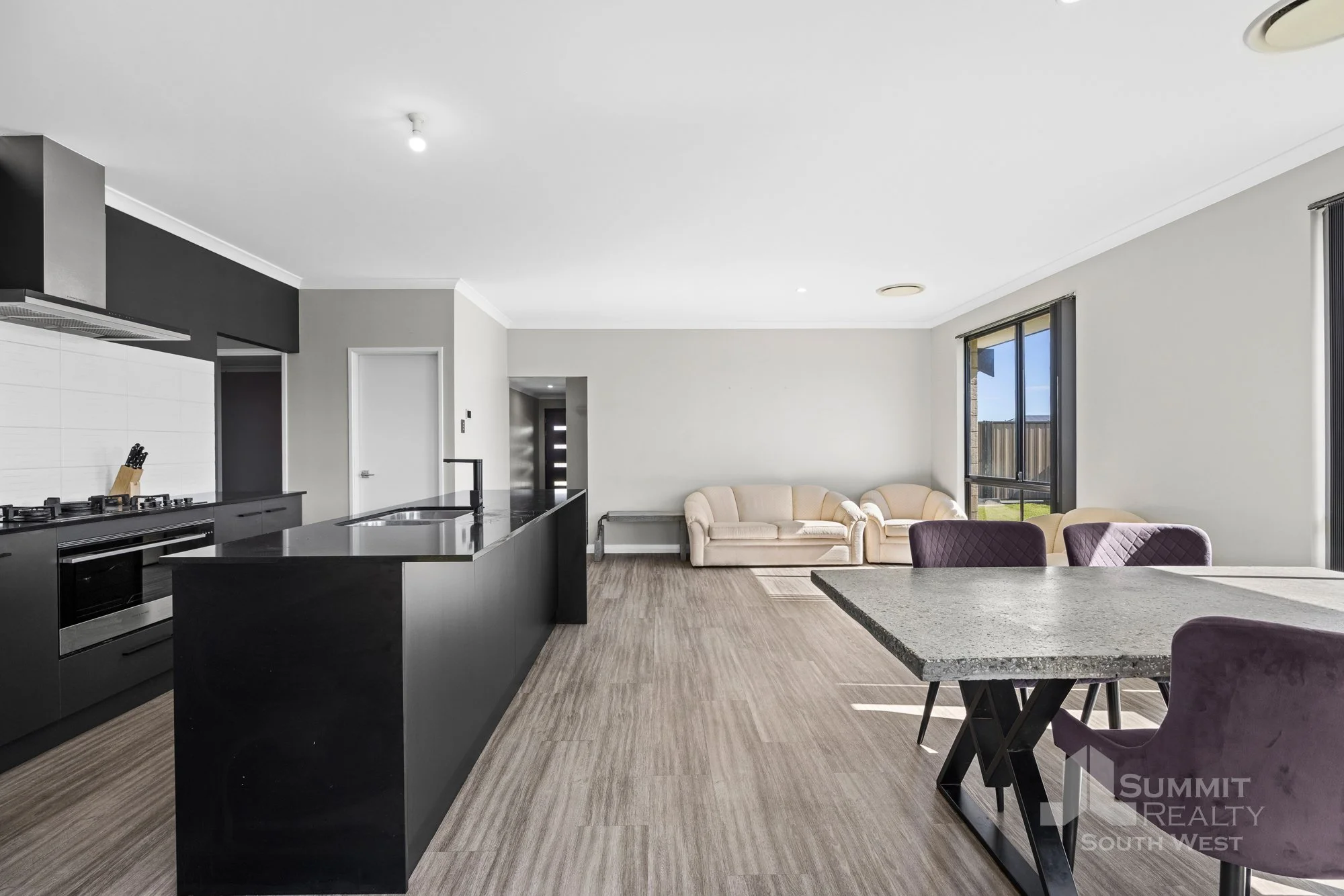 23 Groundlark Rd_20.jpg