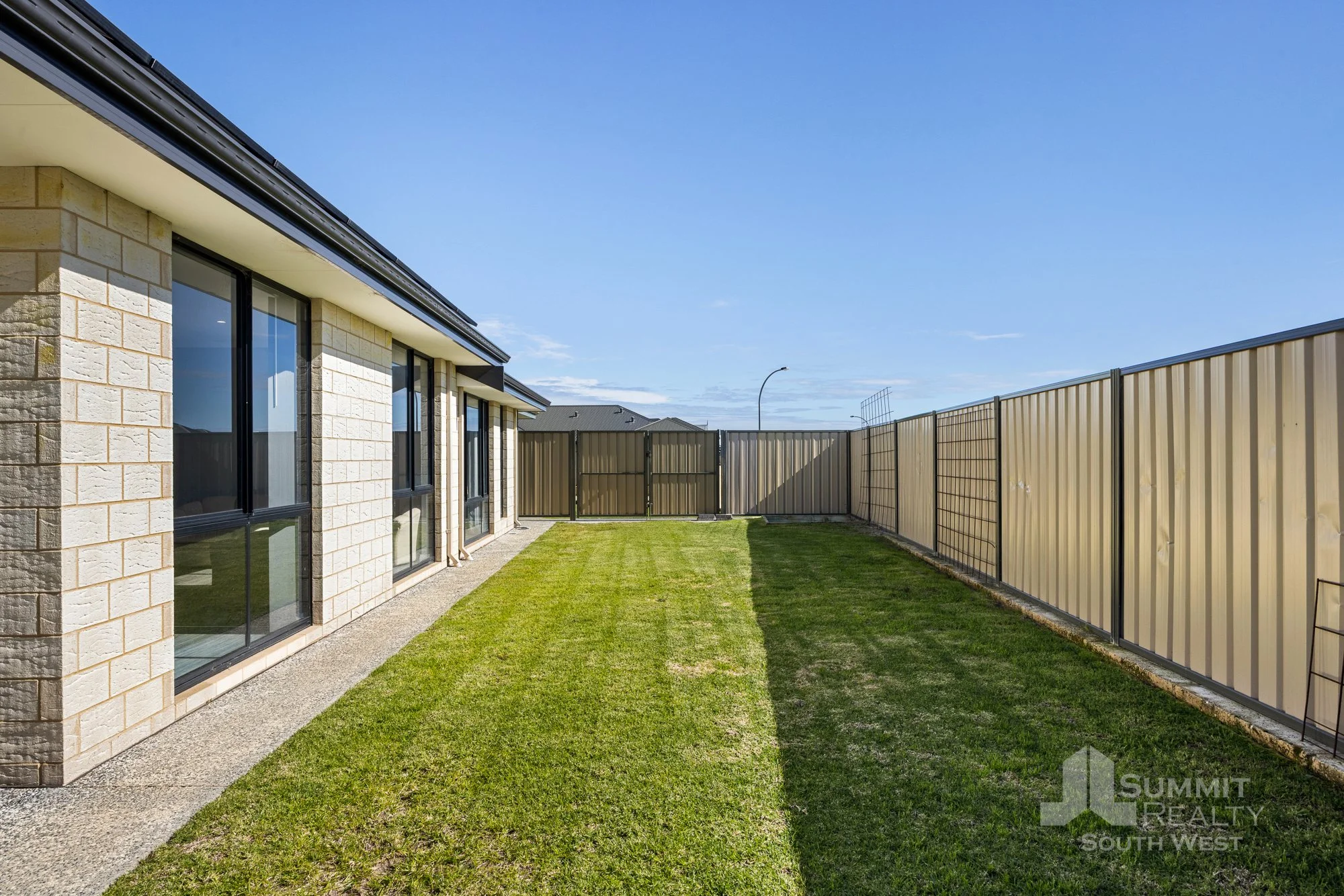 23 Groundlark Rd_24.jpg