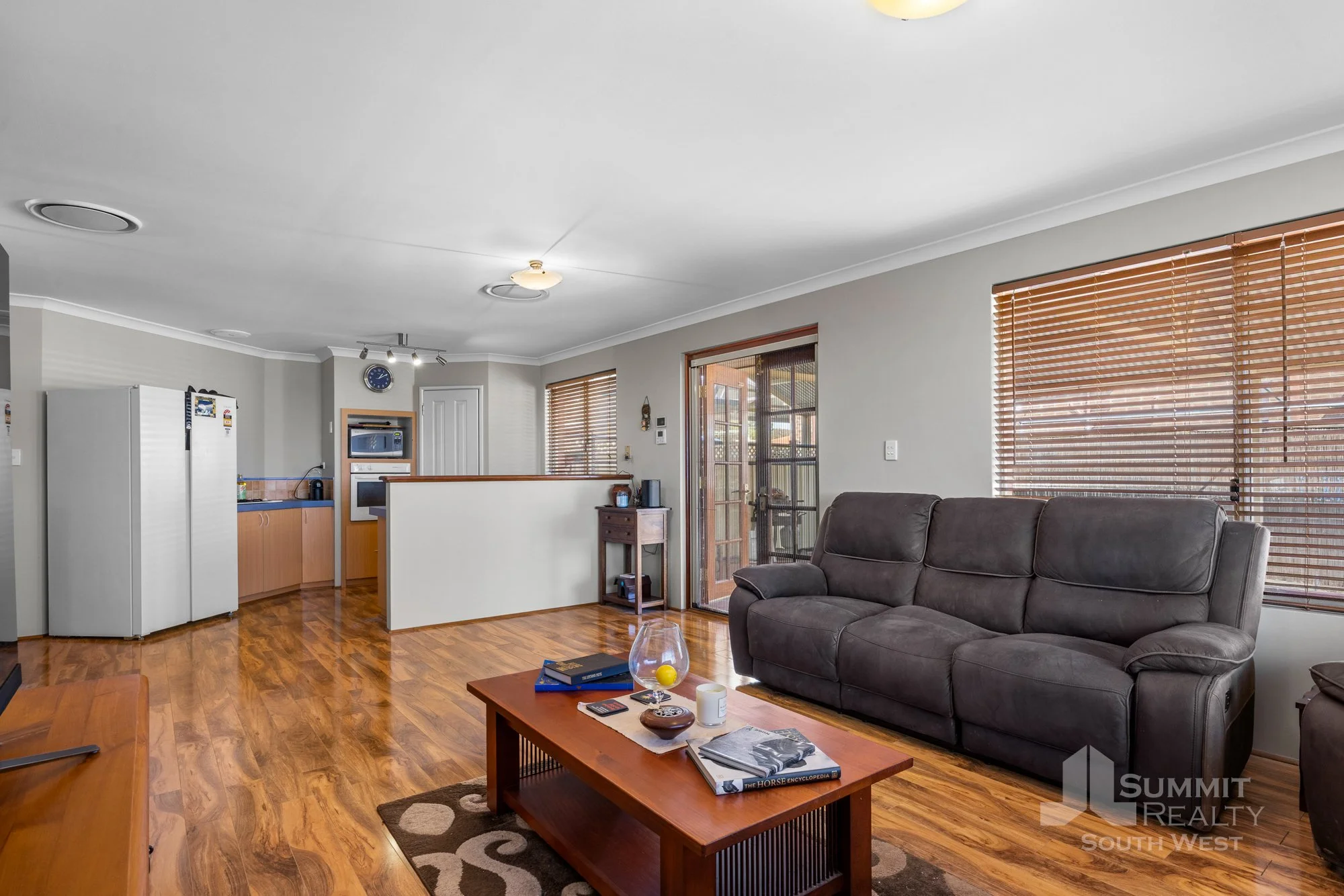 6 Hurst St_20.jpg
