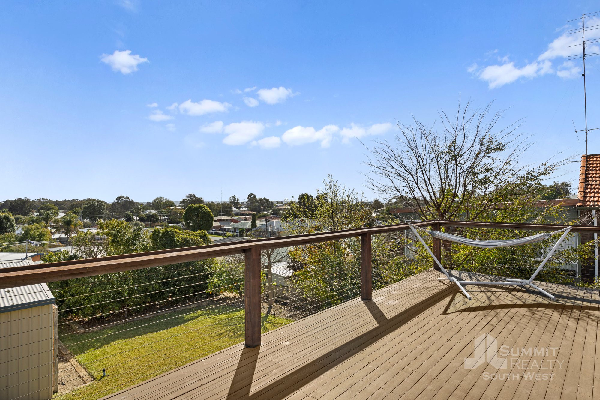 6 Hurst St_32.jpg