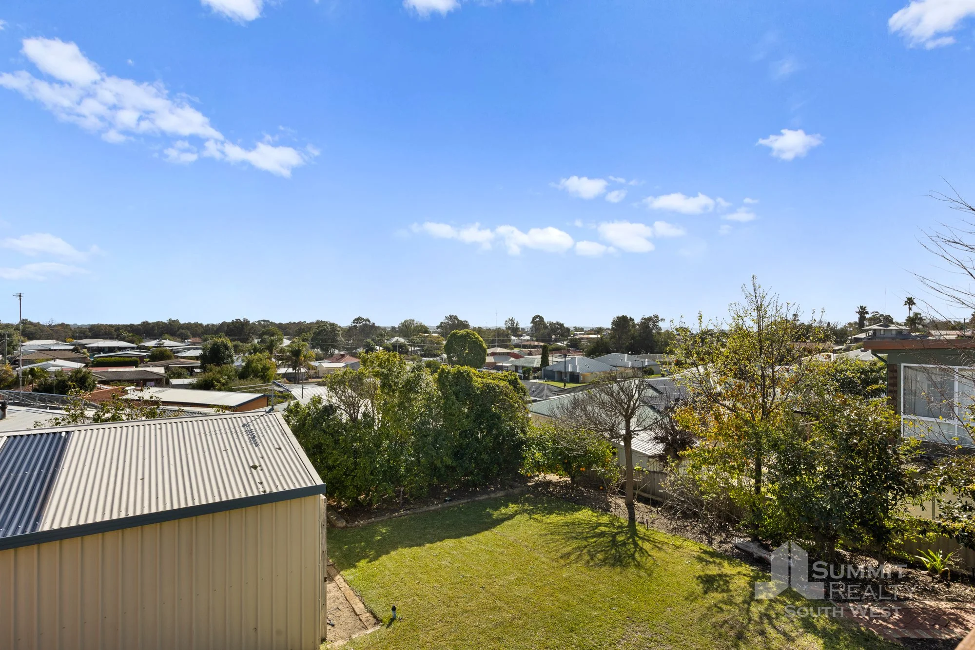6 Hurst St_33.jpg
