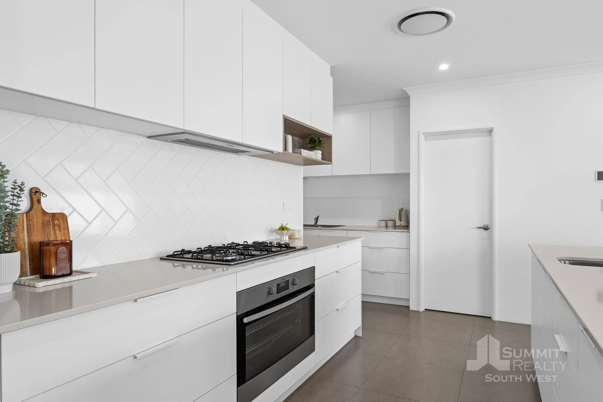 17 Cambria Rd_33.jpg