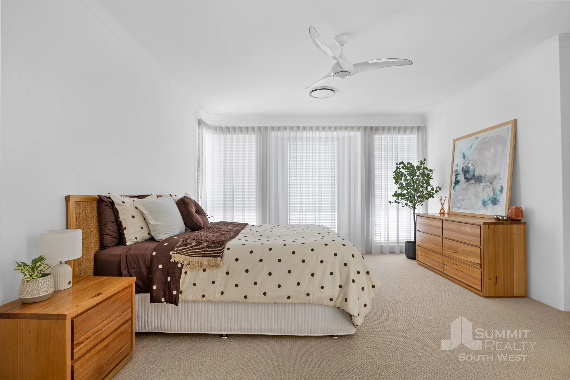 17 Cambria Rd_10.jpg