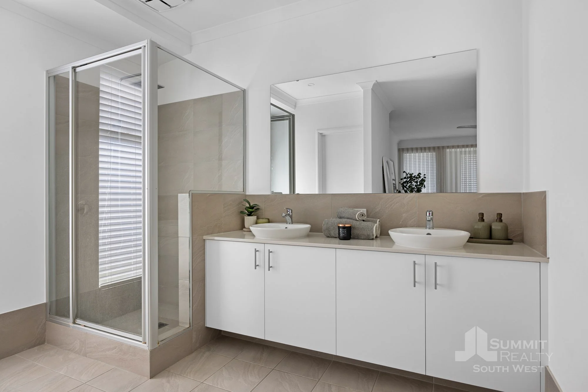 17 Cambria Rd_14.jpg