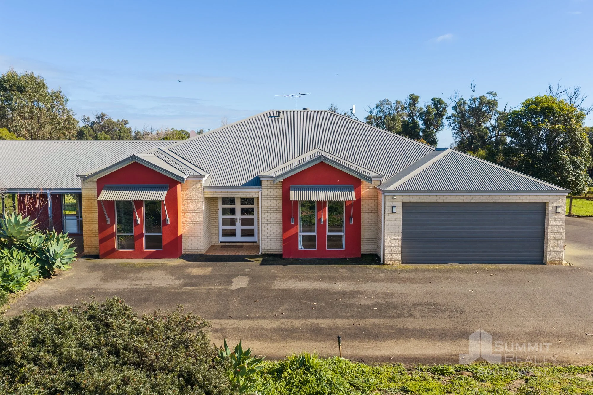 92 Chislehurst Ave_12.jpg