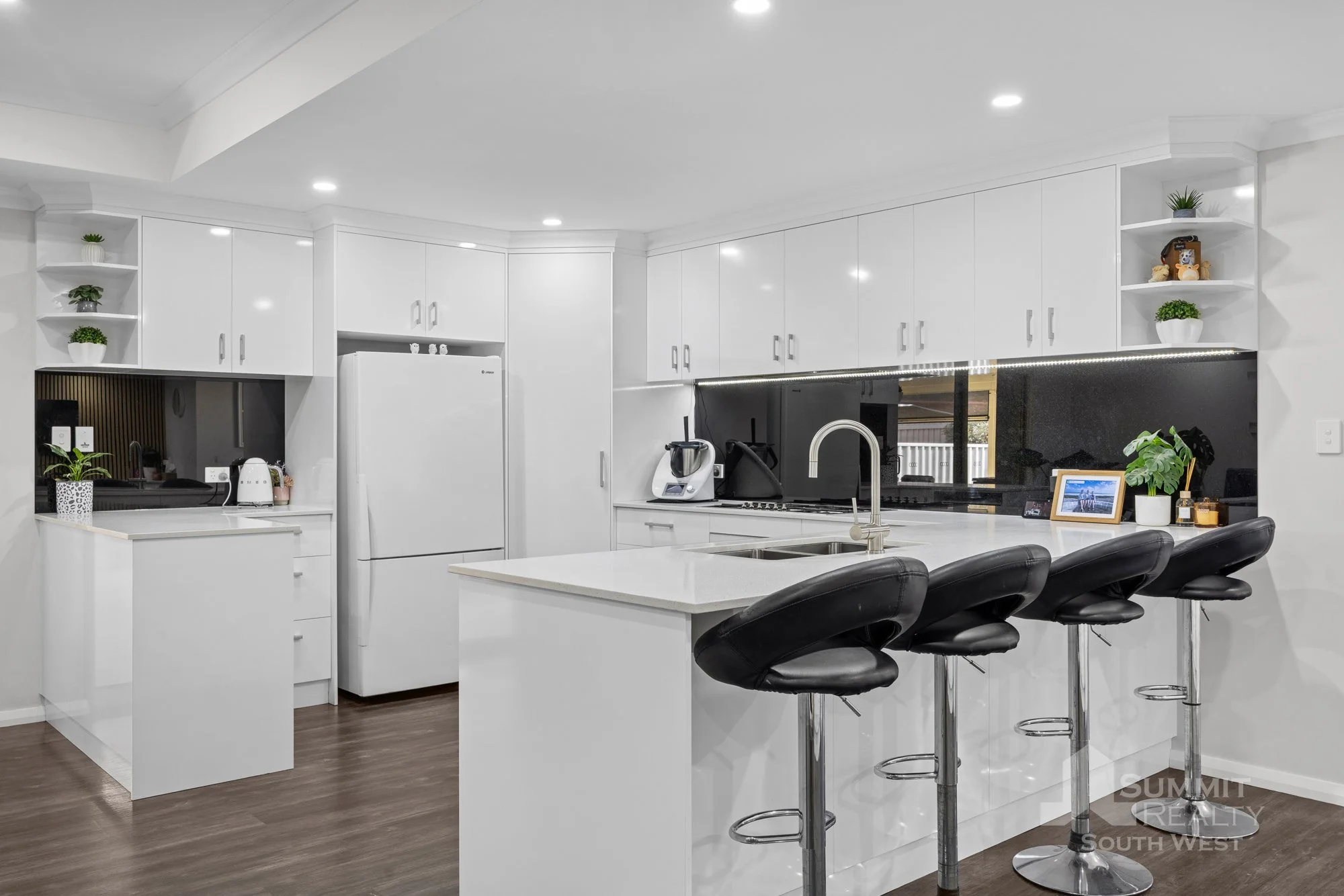 32 Somerville Dr_18.jpg