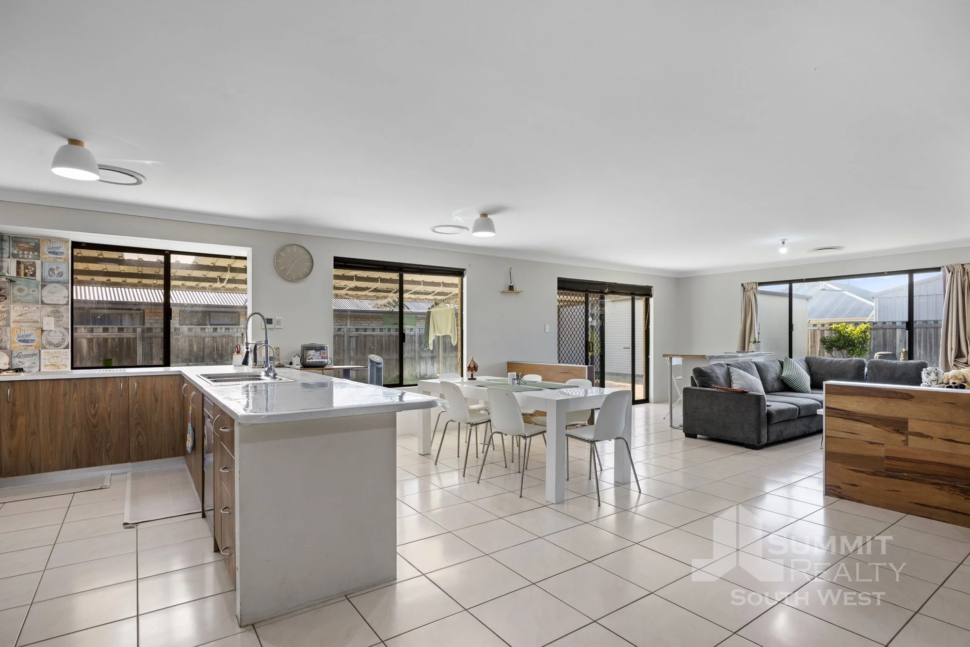 107 Macquarie Dr_24.jpg