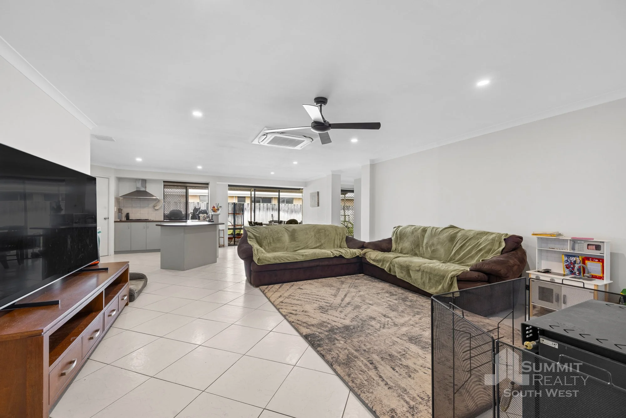 50 Burleigh Dr_14.jpg