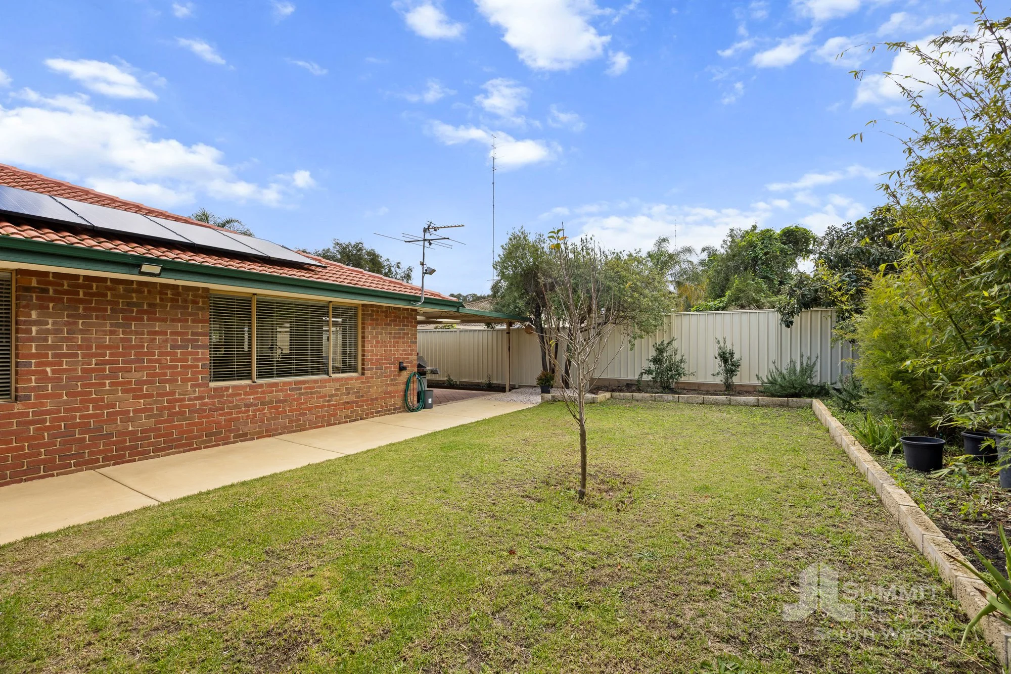 11 St Peters Green_27.jpg