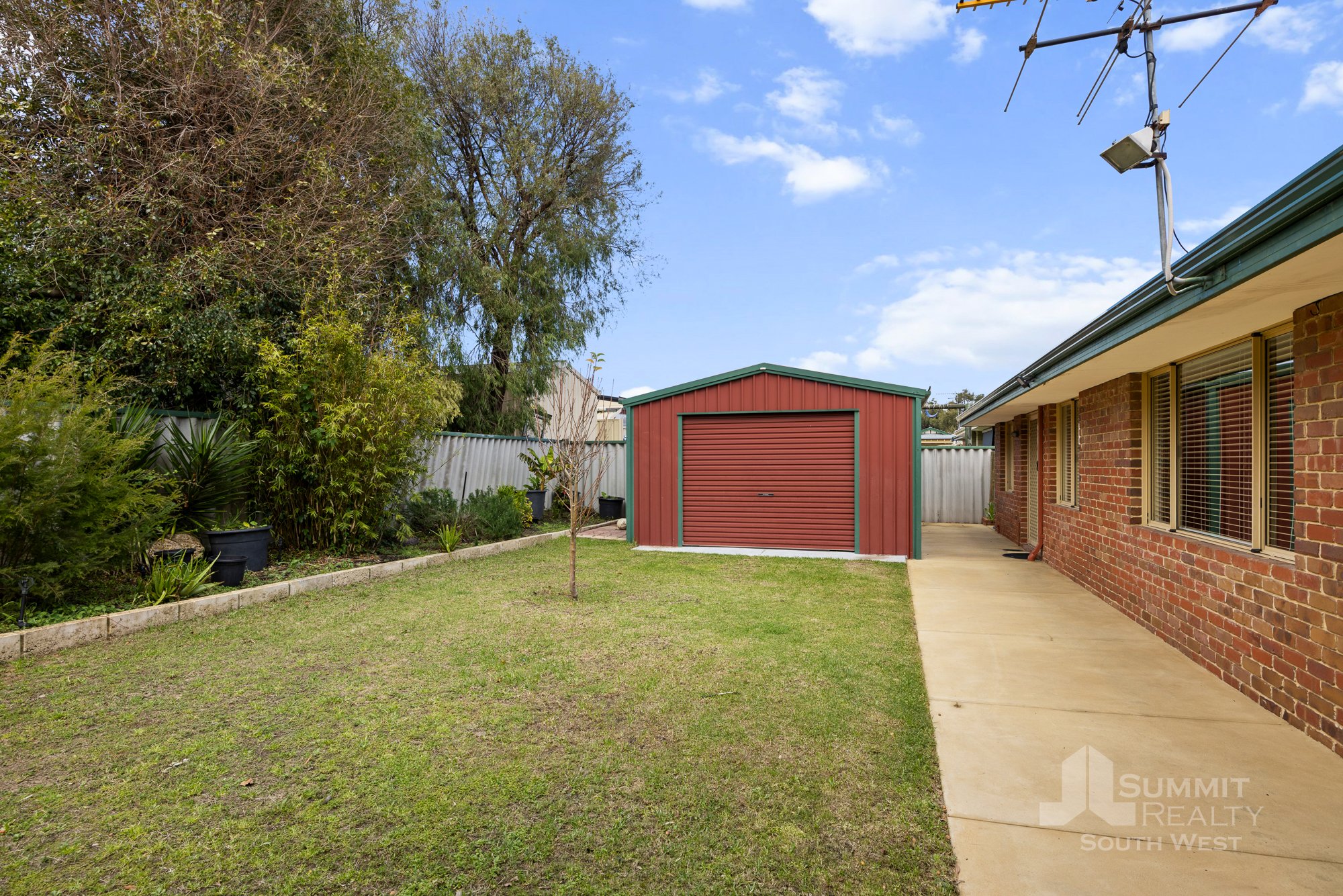 11 St Peters Green_28.jpg