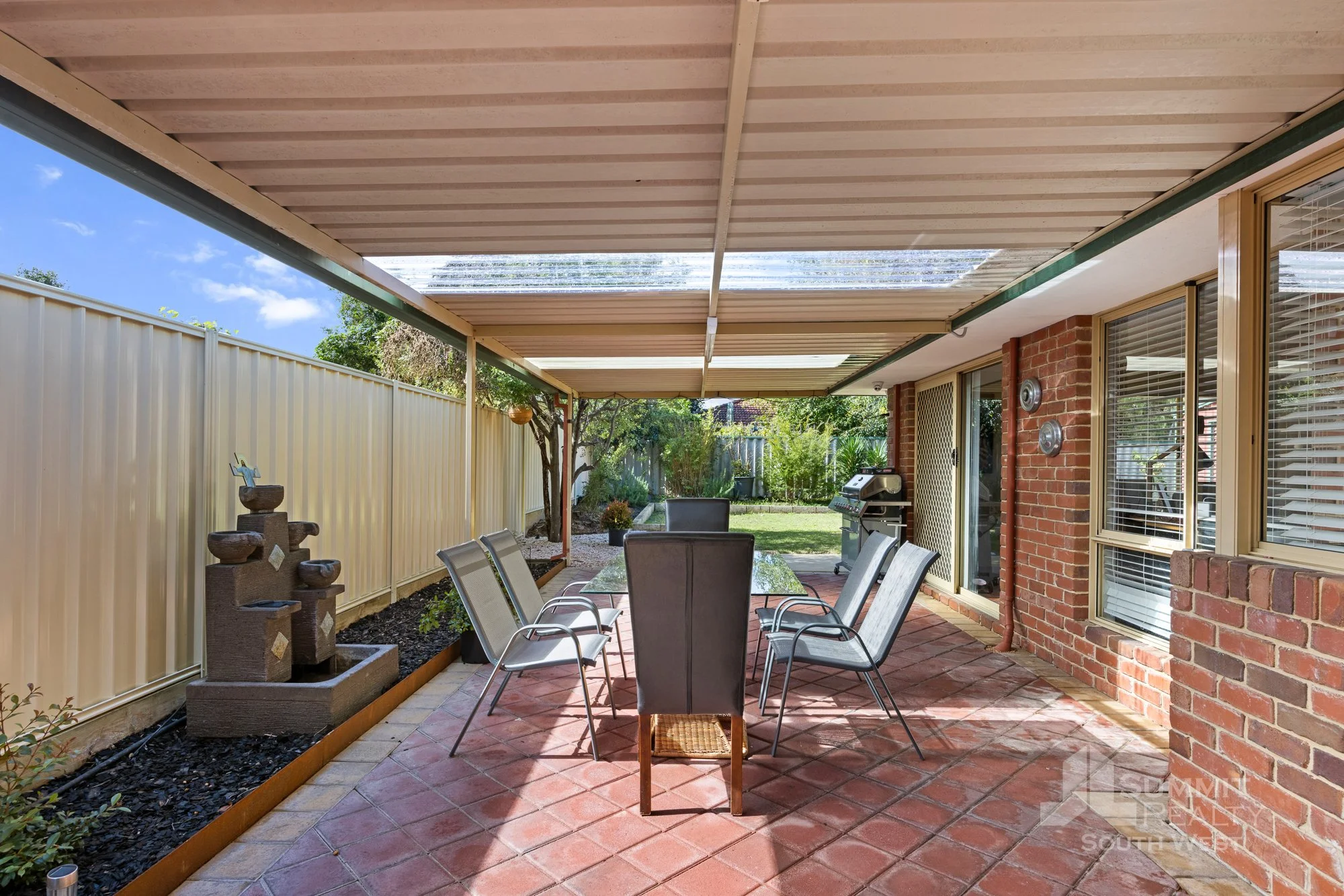 11 St Peters Green_32.jpg