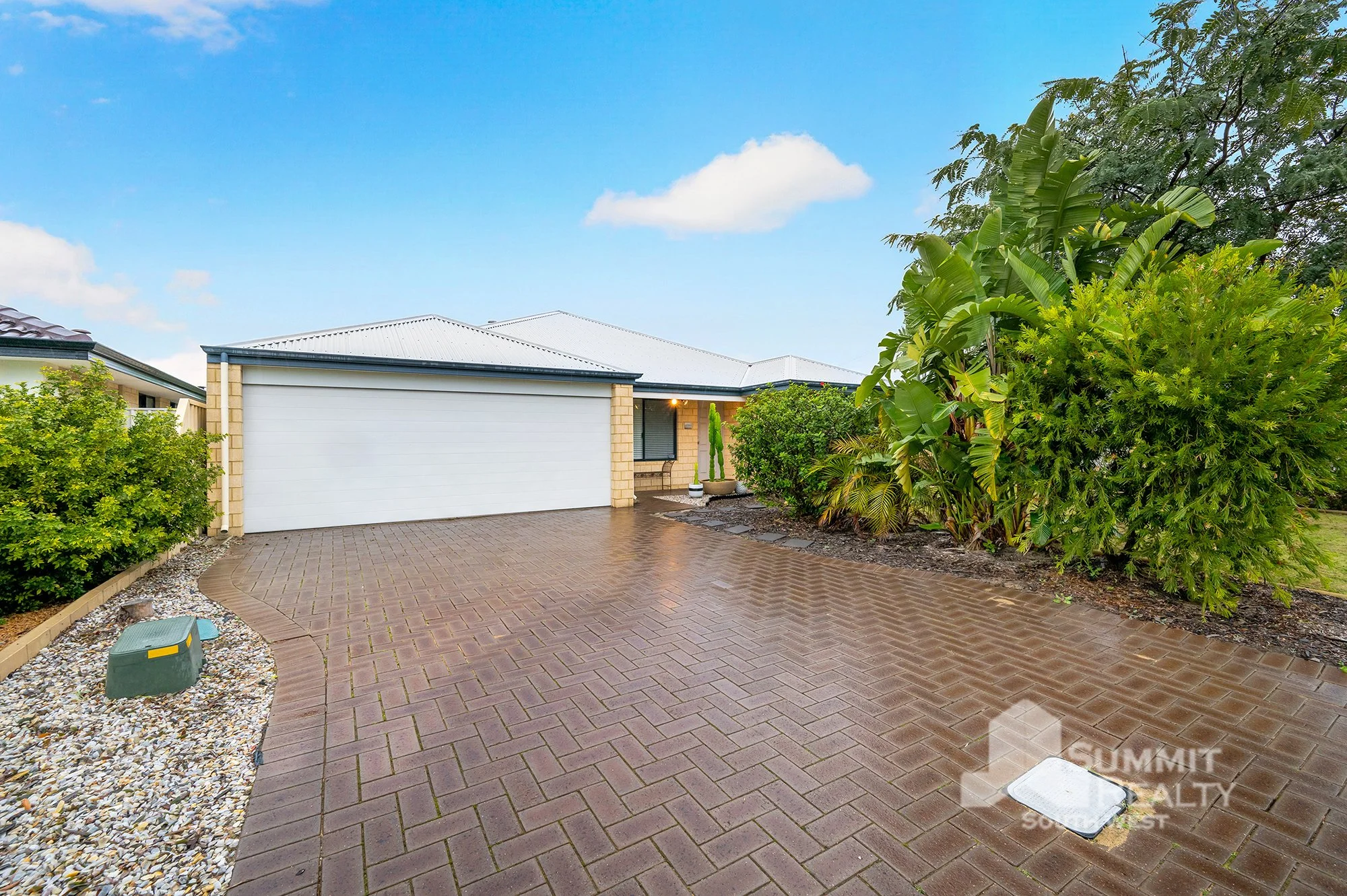 10 Kooyar Bend, Dalyellup 