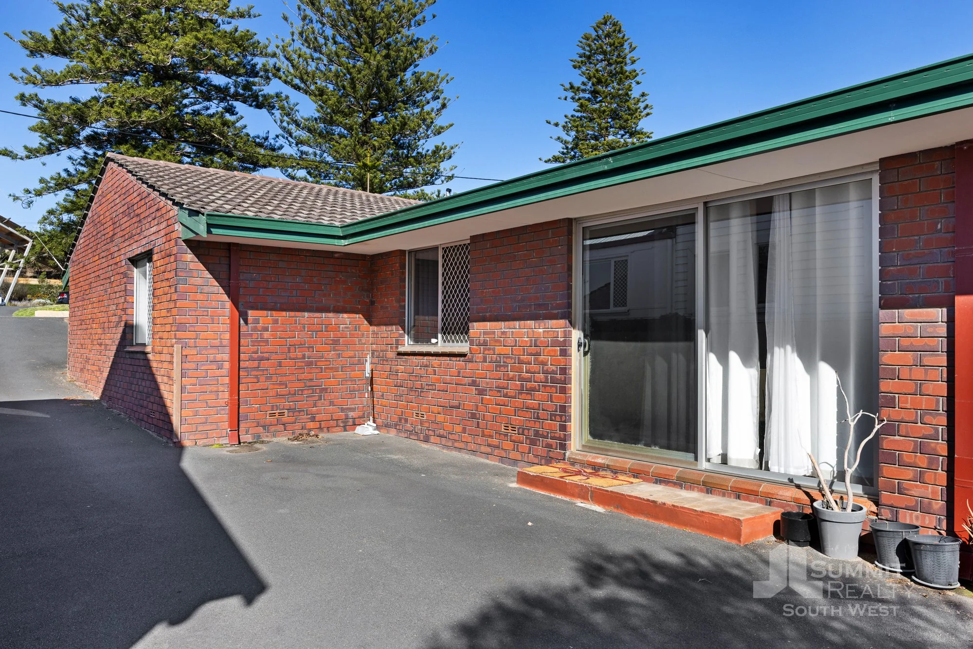 3 -12 Wellington St_2.jpg