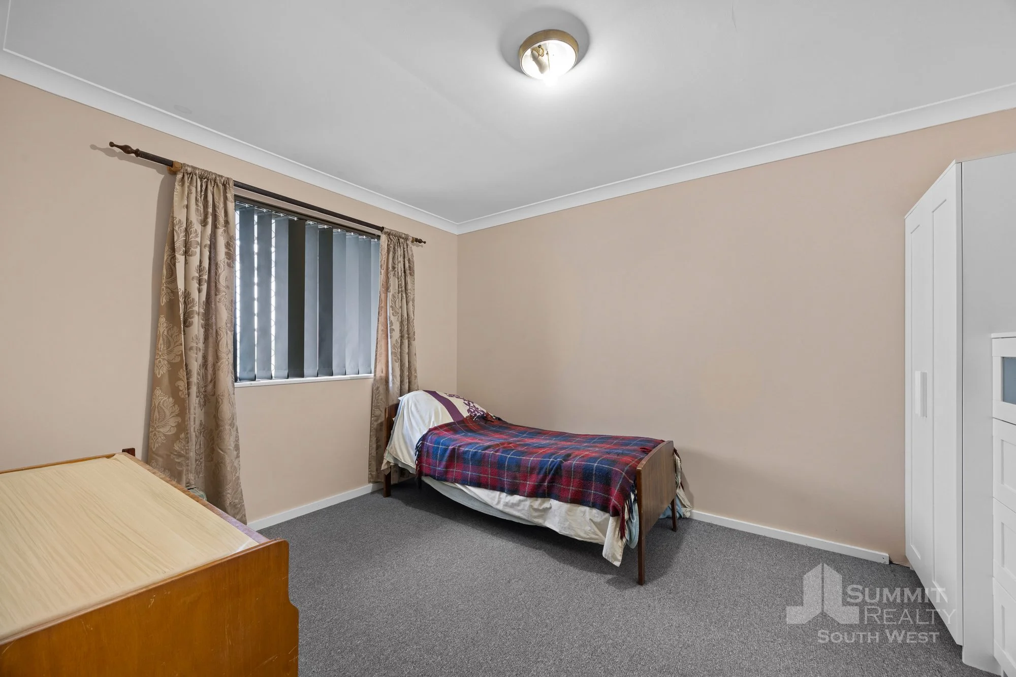 3 -12 Wellington St_13.jpg