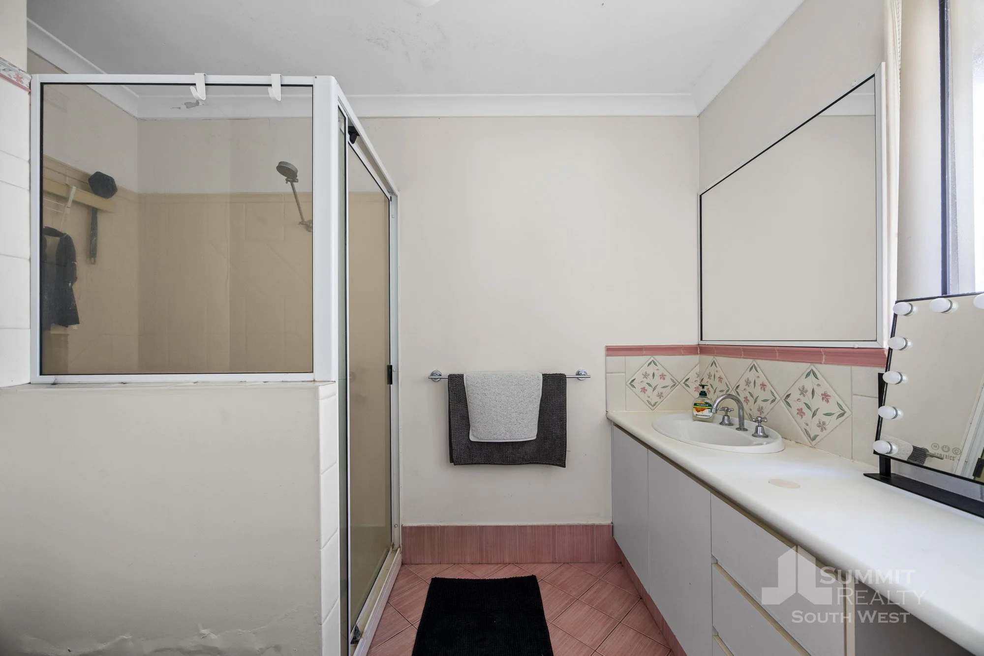 44 Pearce Rd_7.jpg