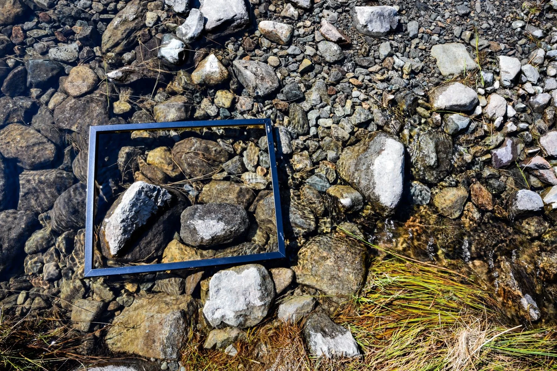 lifts intruded costume