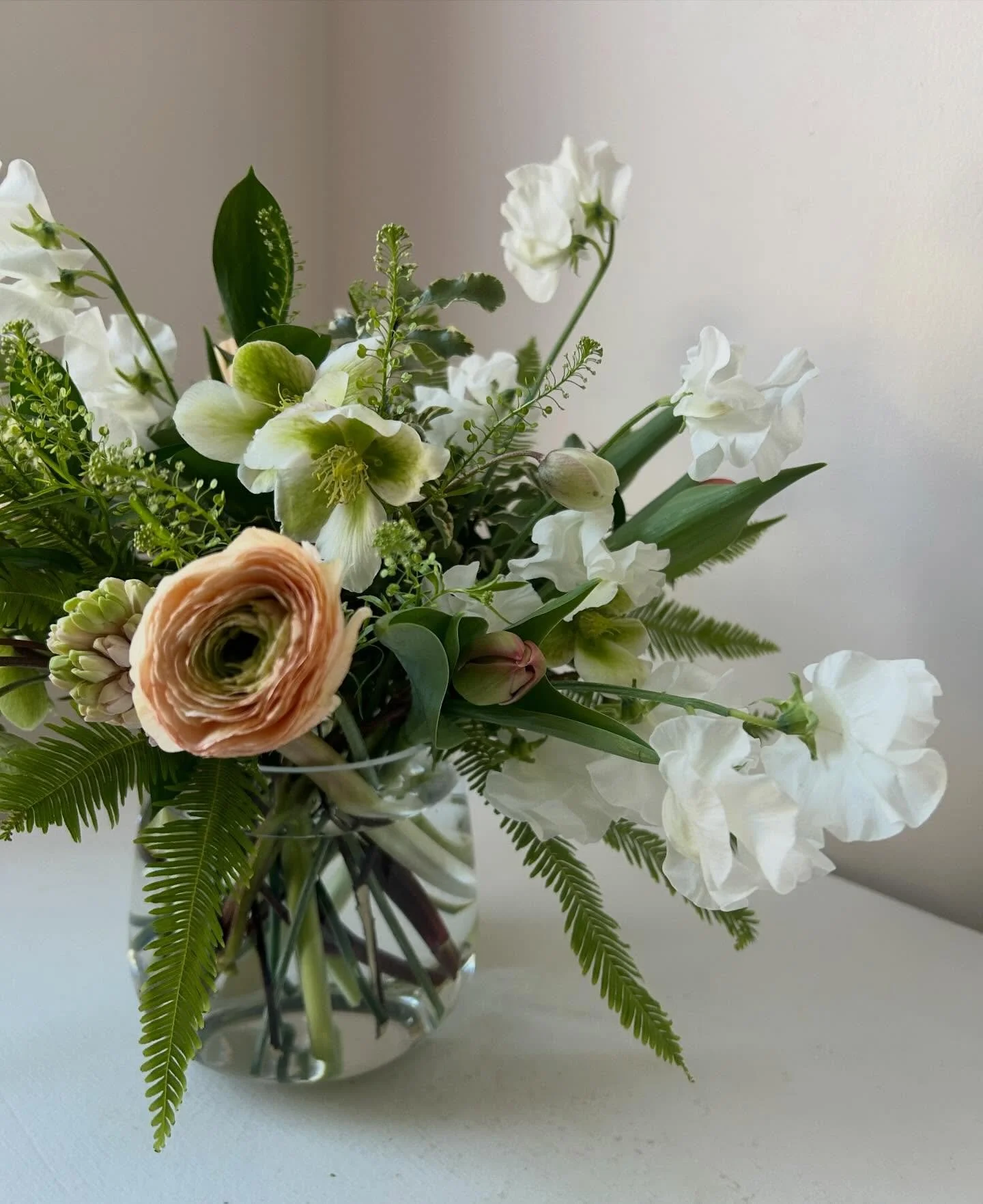 Kim from @peasehillfarm dropped off a bucket of greenhouse grown tulips today, and it felt like a shot in the arm. I&rsquo;ve been waiting (not so patiently) since last October to get my hands on Maine-grown flowers again. Designing with her tulips w