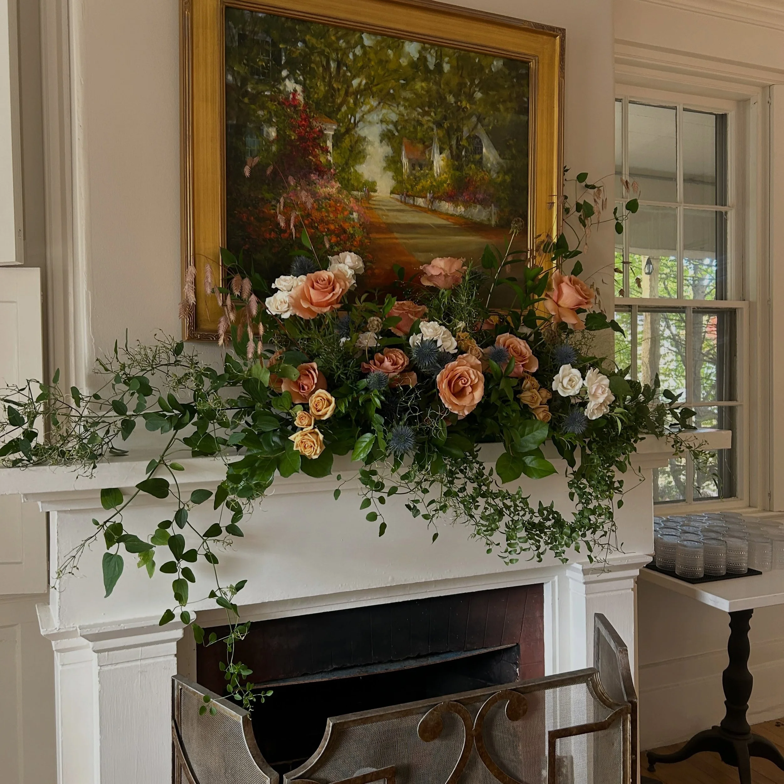 More intimate wedding receptions at @onesixtyfivemaine, please!